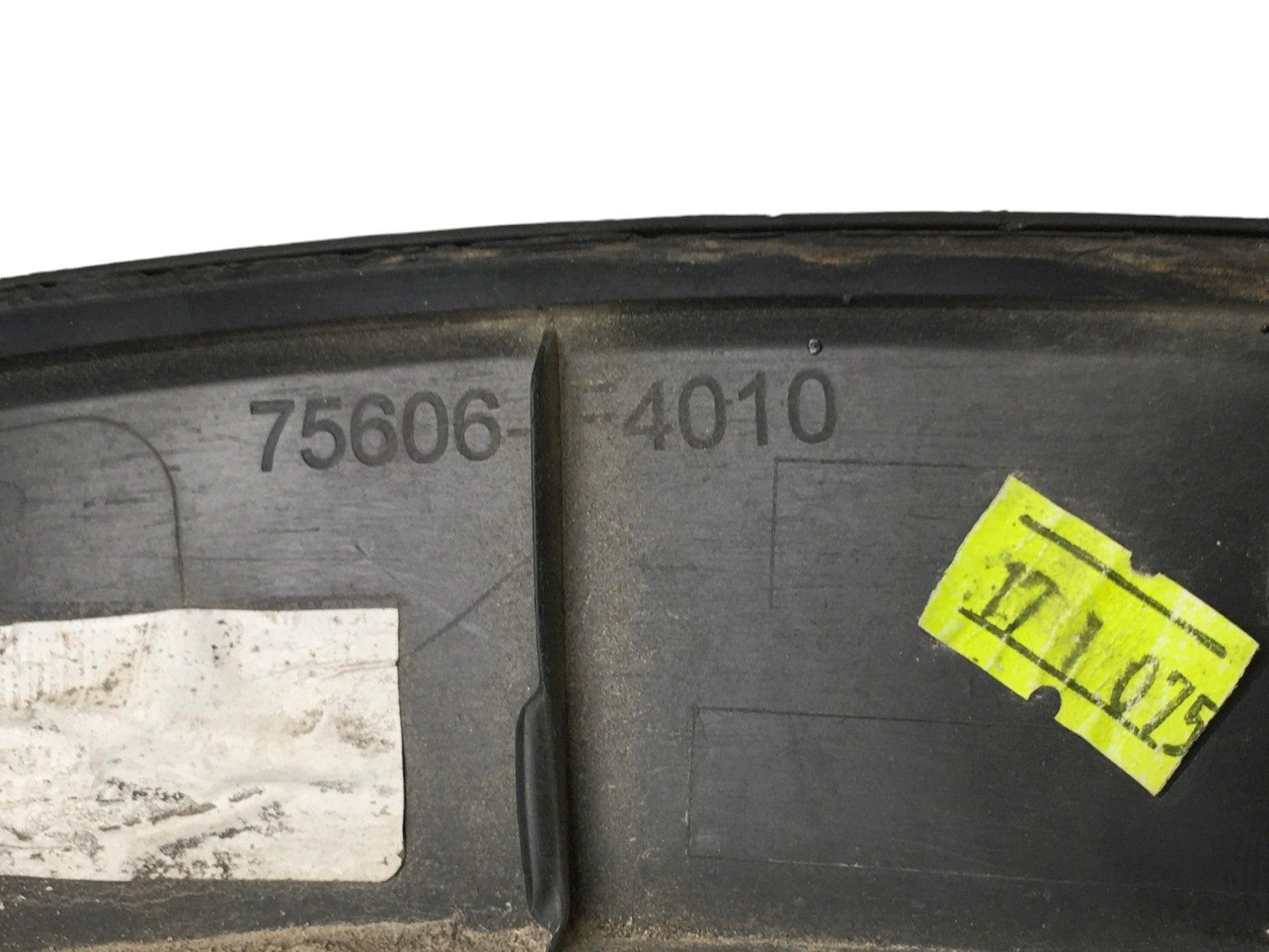 Aletin tra izq Toyota C - HR - 75606F4010