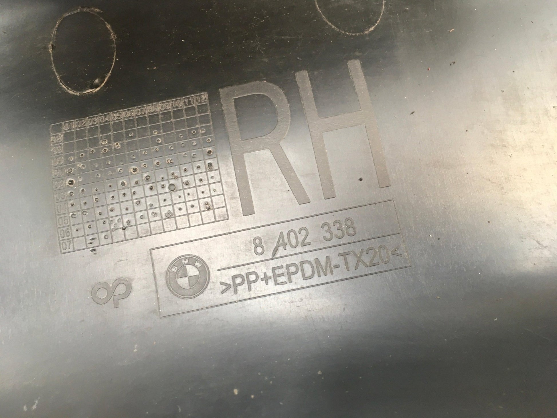 Aletin trasero dcho BMW X5 E53 - 8402338