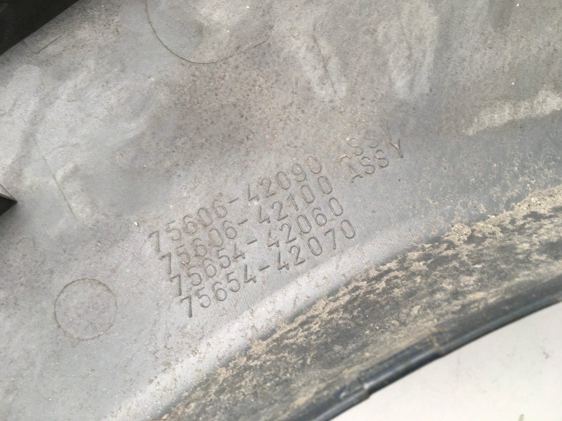 Aletin trasero izquierdo Toyota Rav4 II - 7560642090_