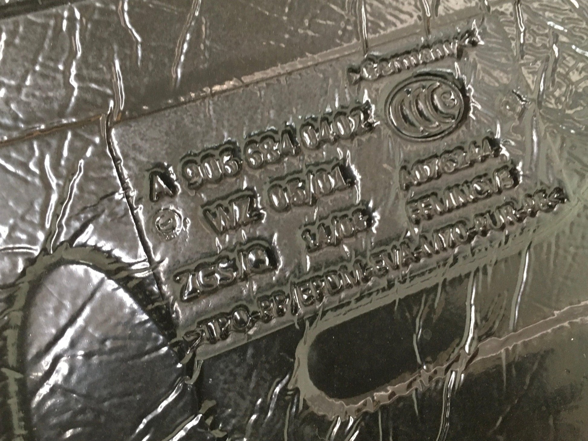 Alfombra del izq Mercedes Sprinter W906 - A9066841402