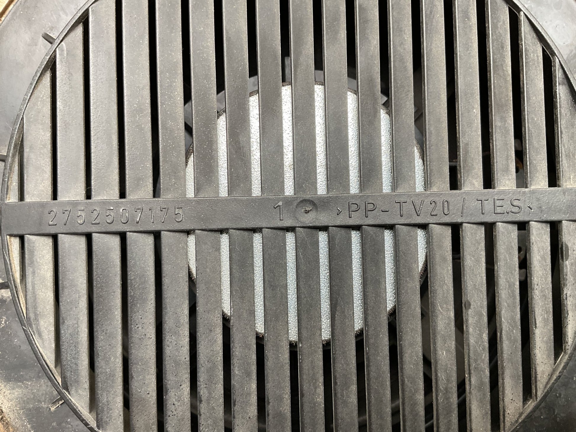 Altavoz Audi A4 B7 04-08 - 2752503145