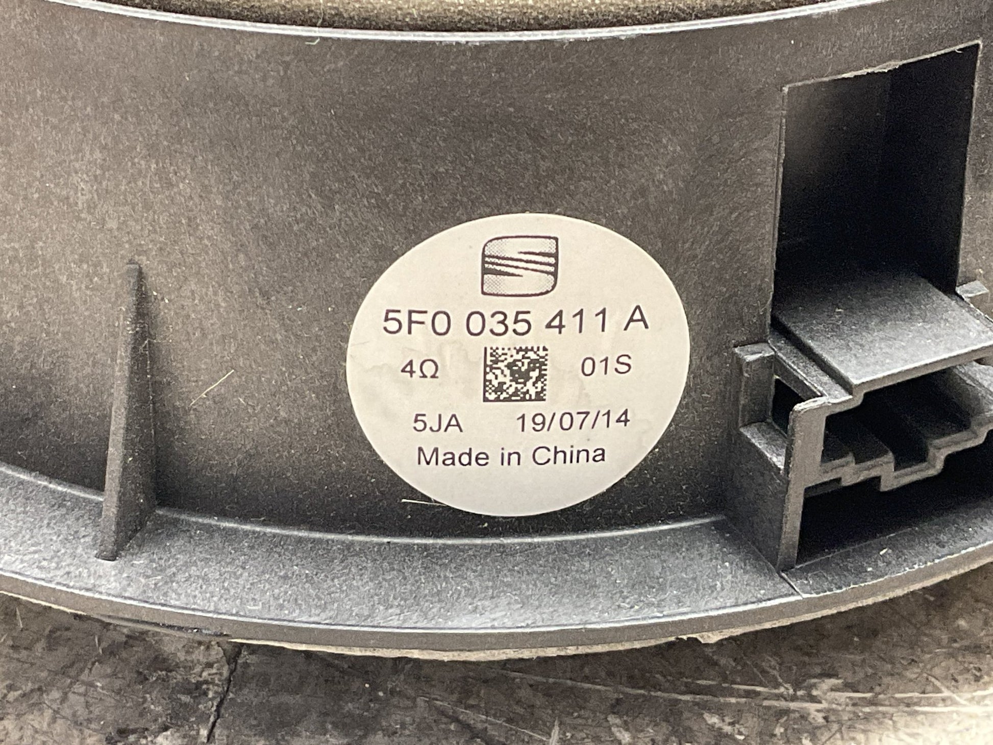 Altavoz trasero dcho izq Seat Leon 12 - 20 - 5F0035411A