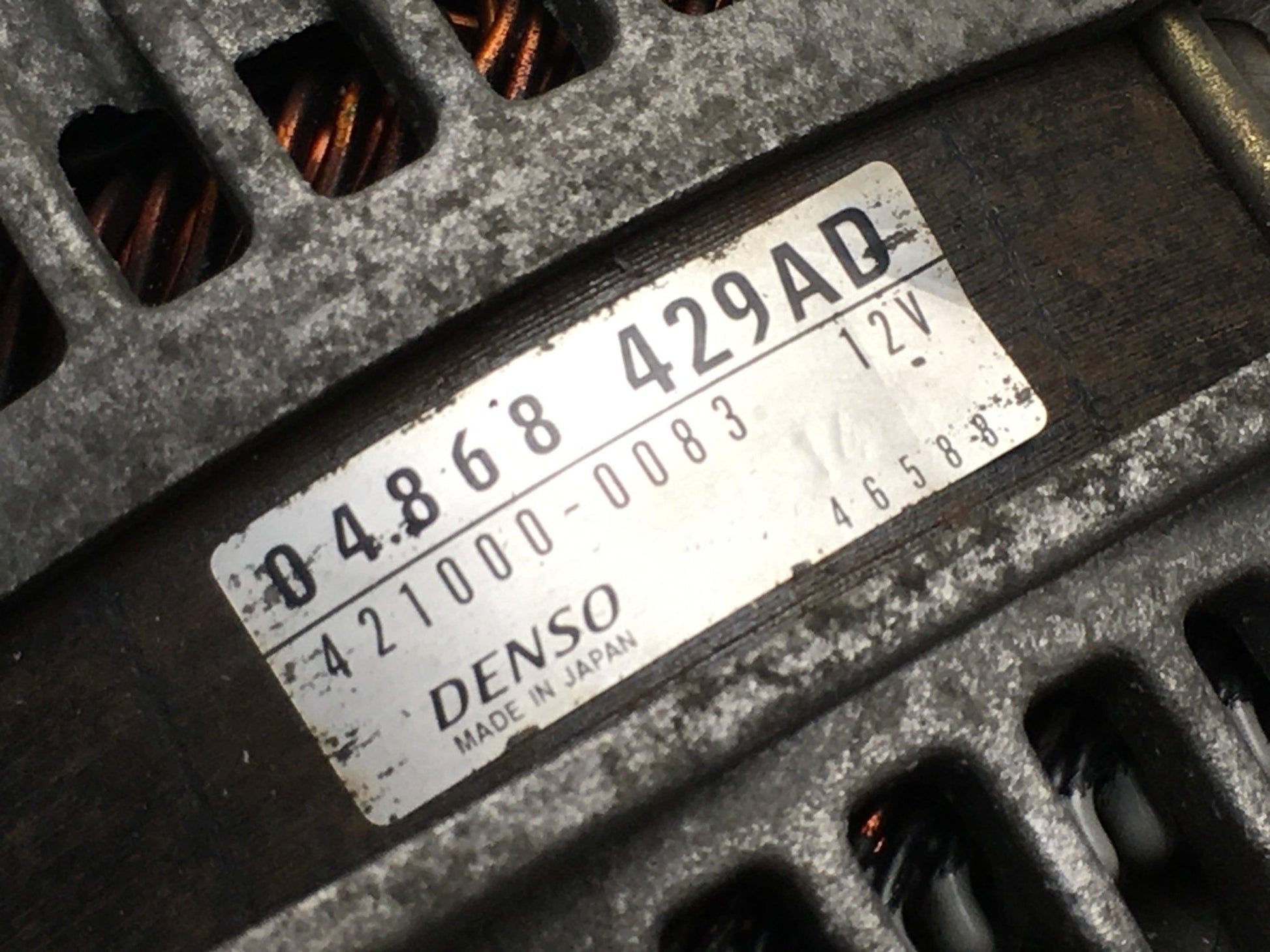 Alternador Chrysler Voyager IV 04868429AD - 04868429AD