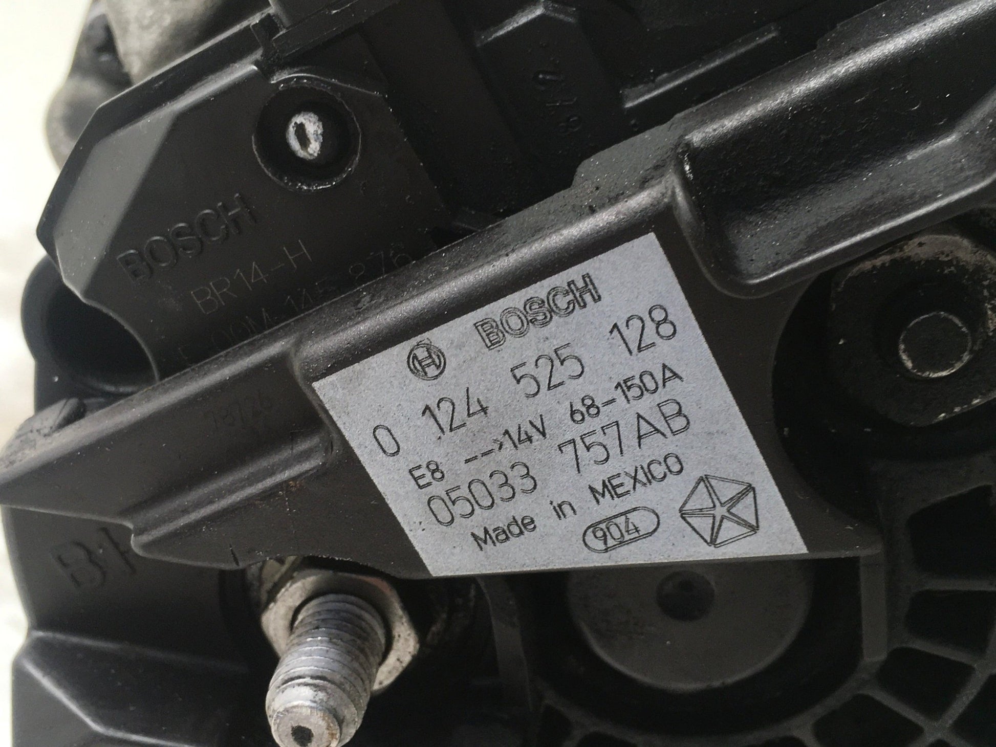 Alternador Dodge Jeep 05033757AB - 05033757AB