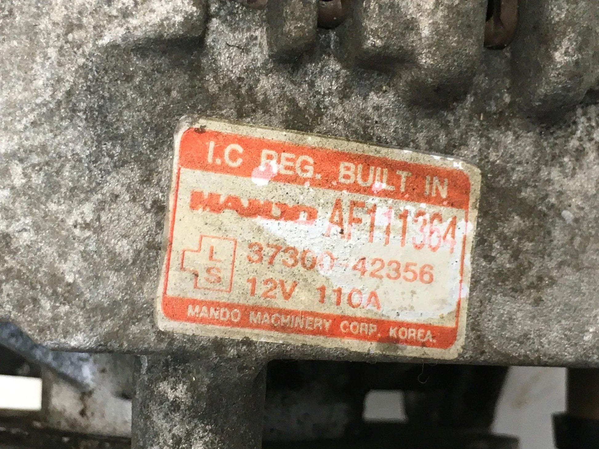 Alternador Hyundai 3730042356