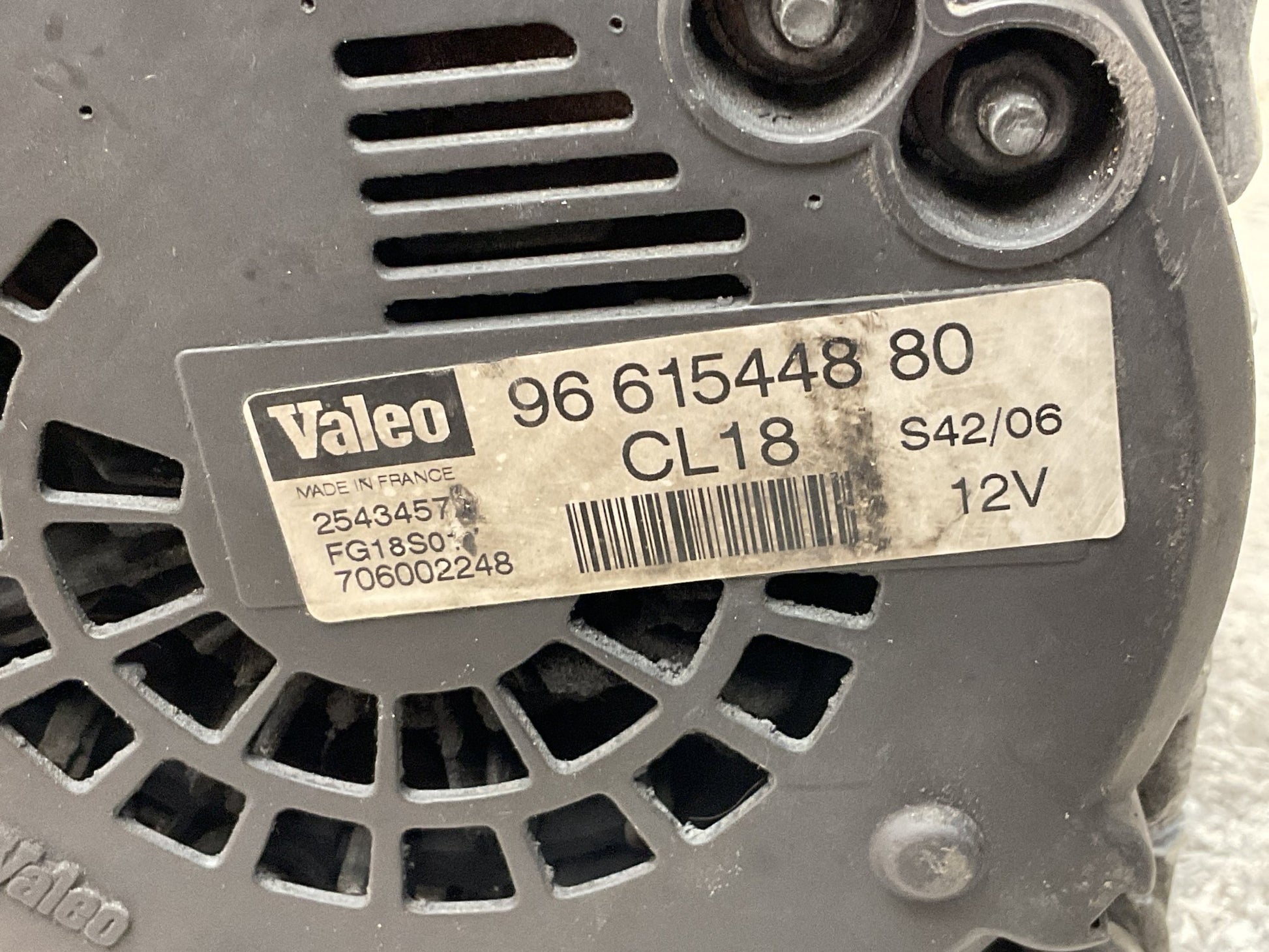 Alternador PSA 9661544880 - 9661544880