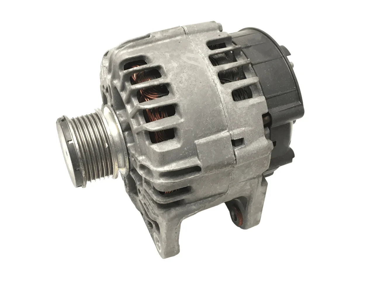 Alternador Renault 231000026R