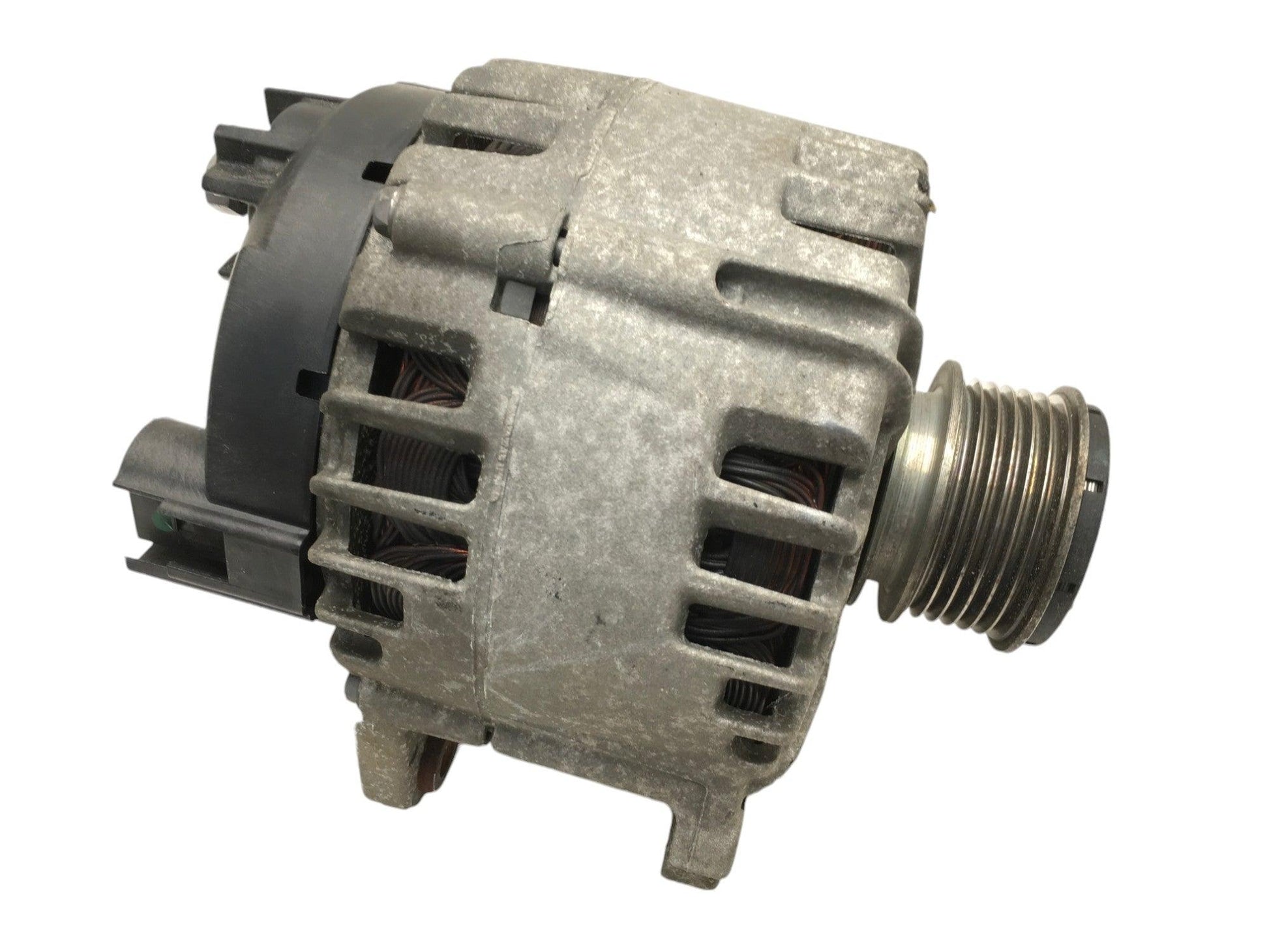 Alternador VAG 03L903023F - 03L903023F