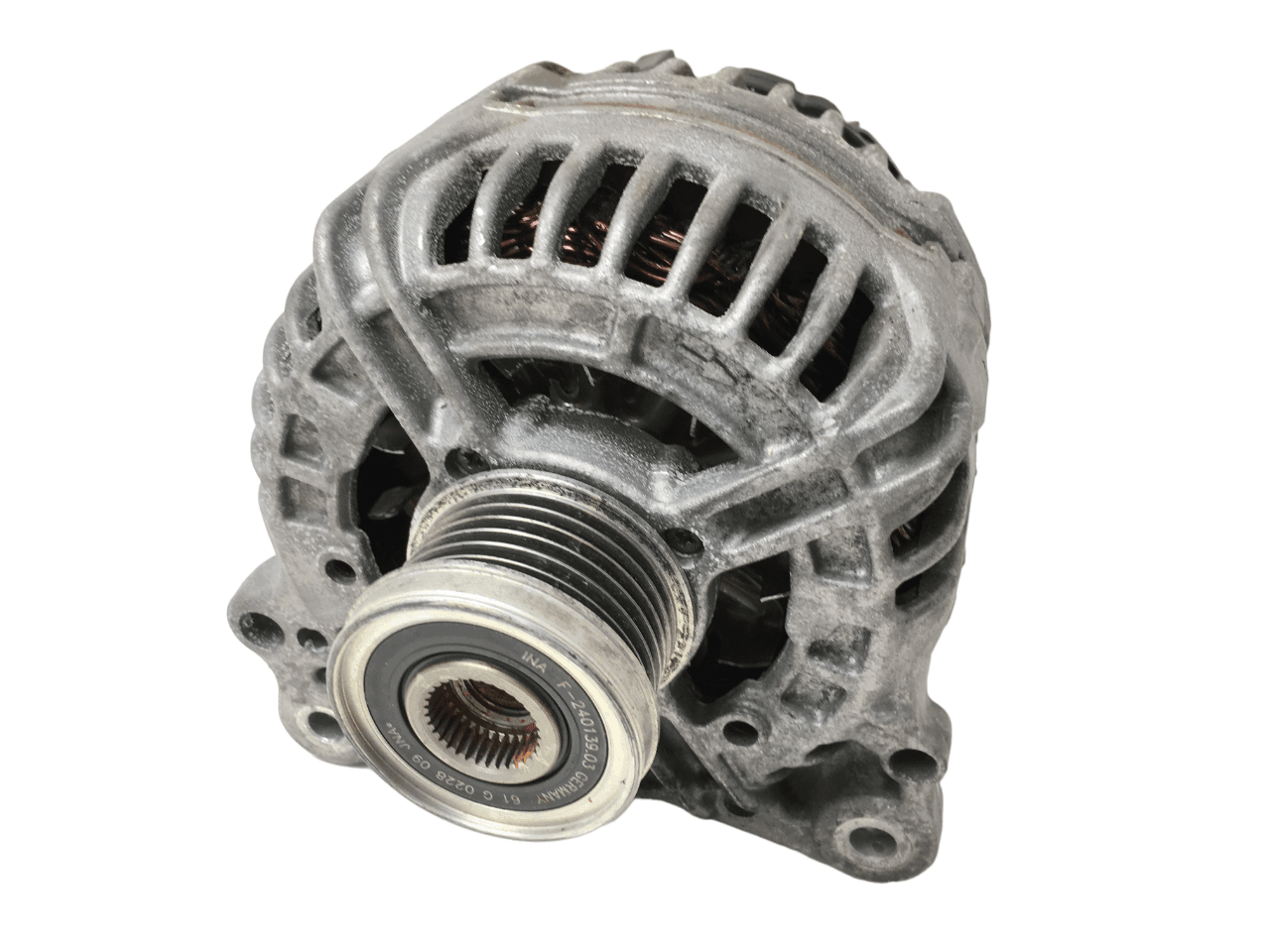 Alternador VW 03F903023D - 03F903023D