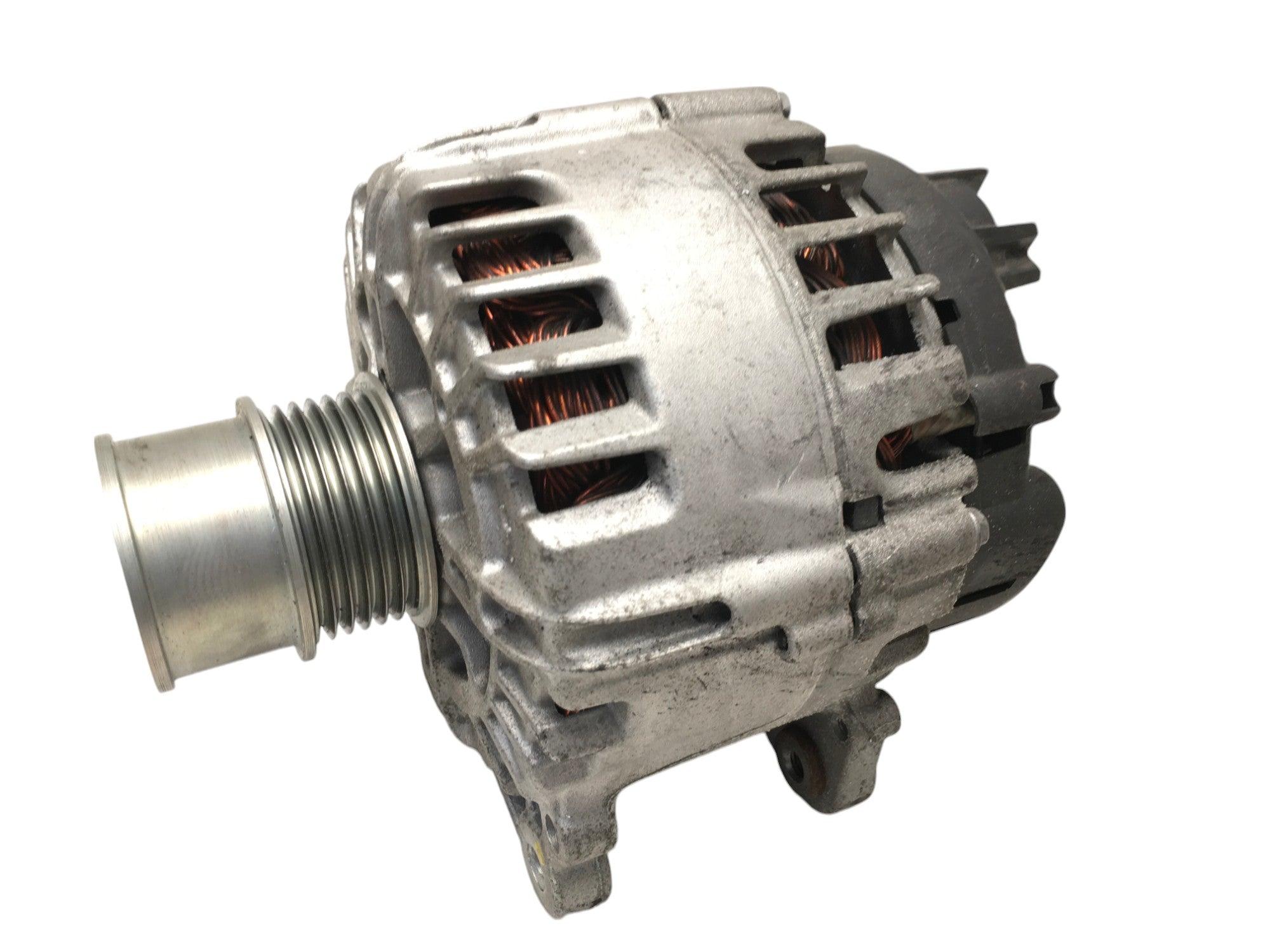 Alternador VW 05E903026Q - 05E903026Q