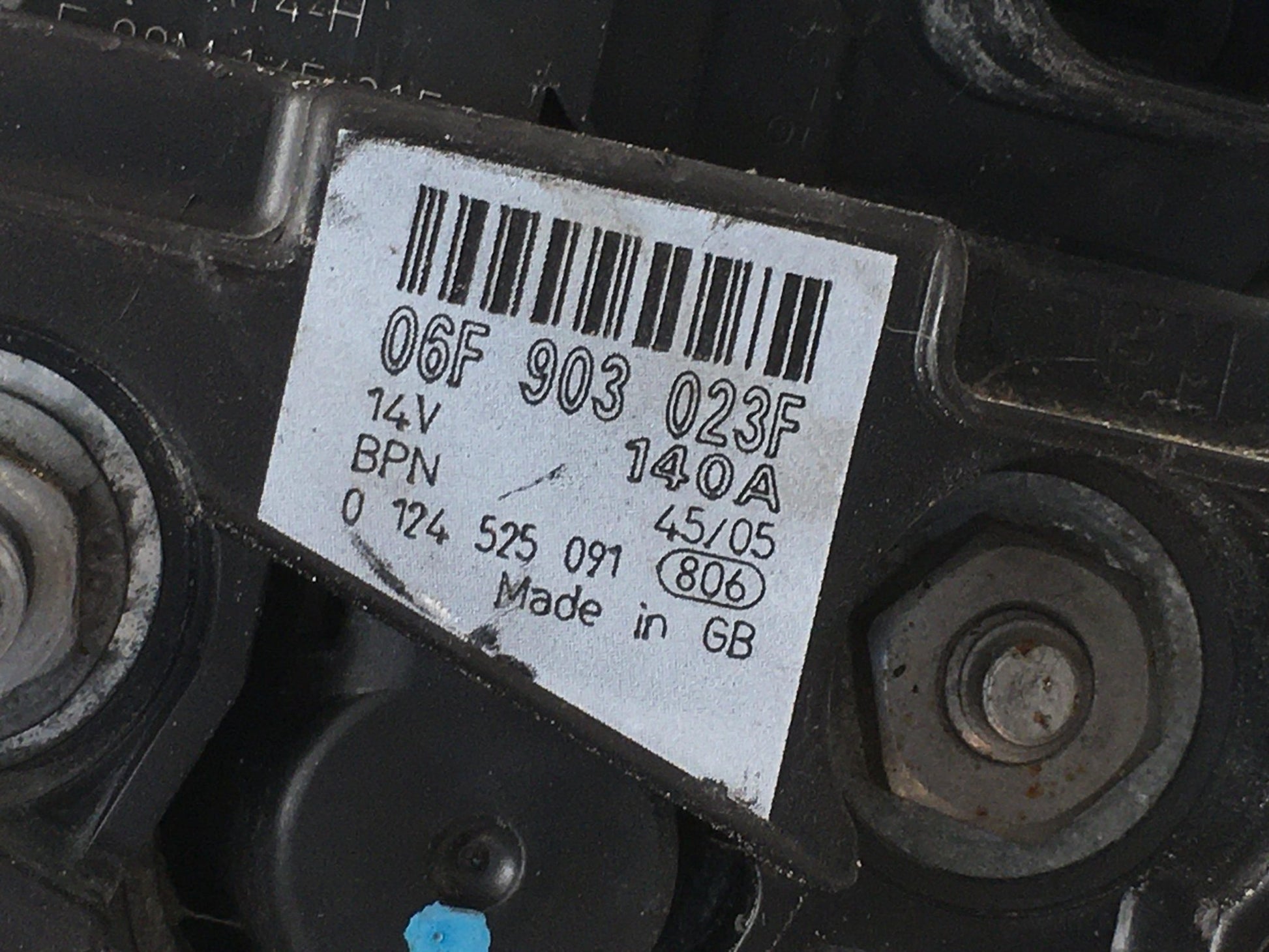 Alternador VW 06F903023F - 06F903023F_