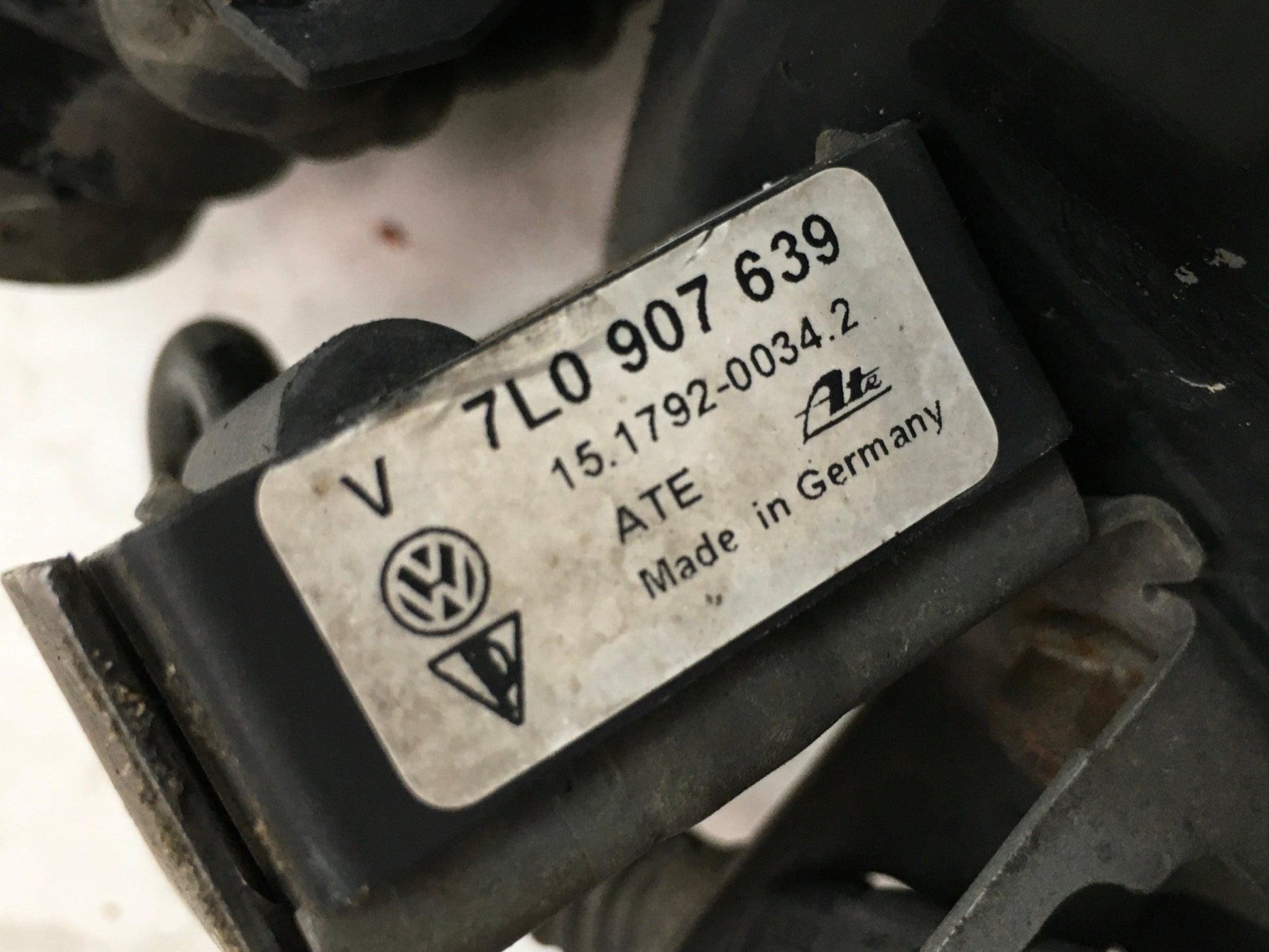 Amortiguador del dcho Porsche Cayenne 9PA - 7L5412022AT