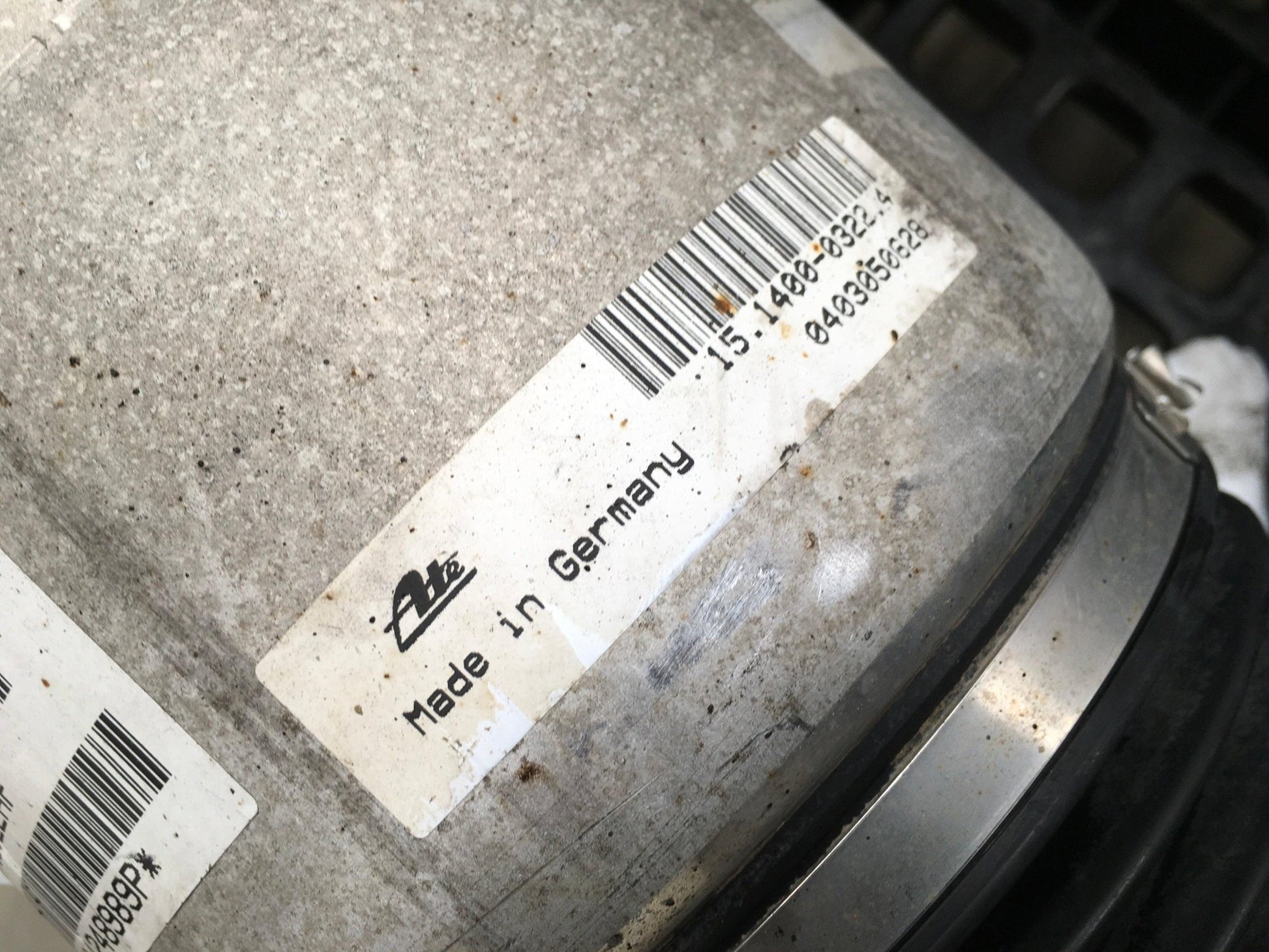 Amortiguador delantero dcho VW Touareg 7L - 7L6412022AF