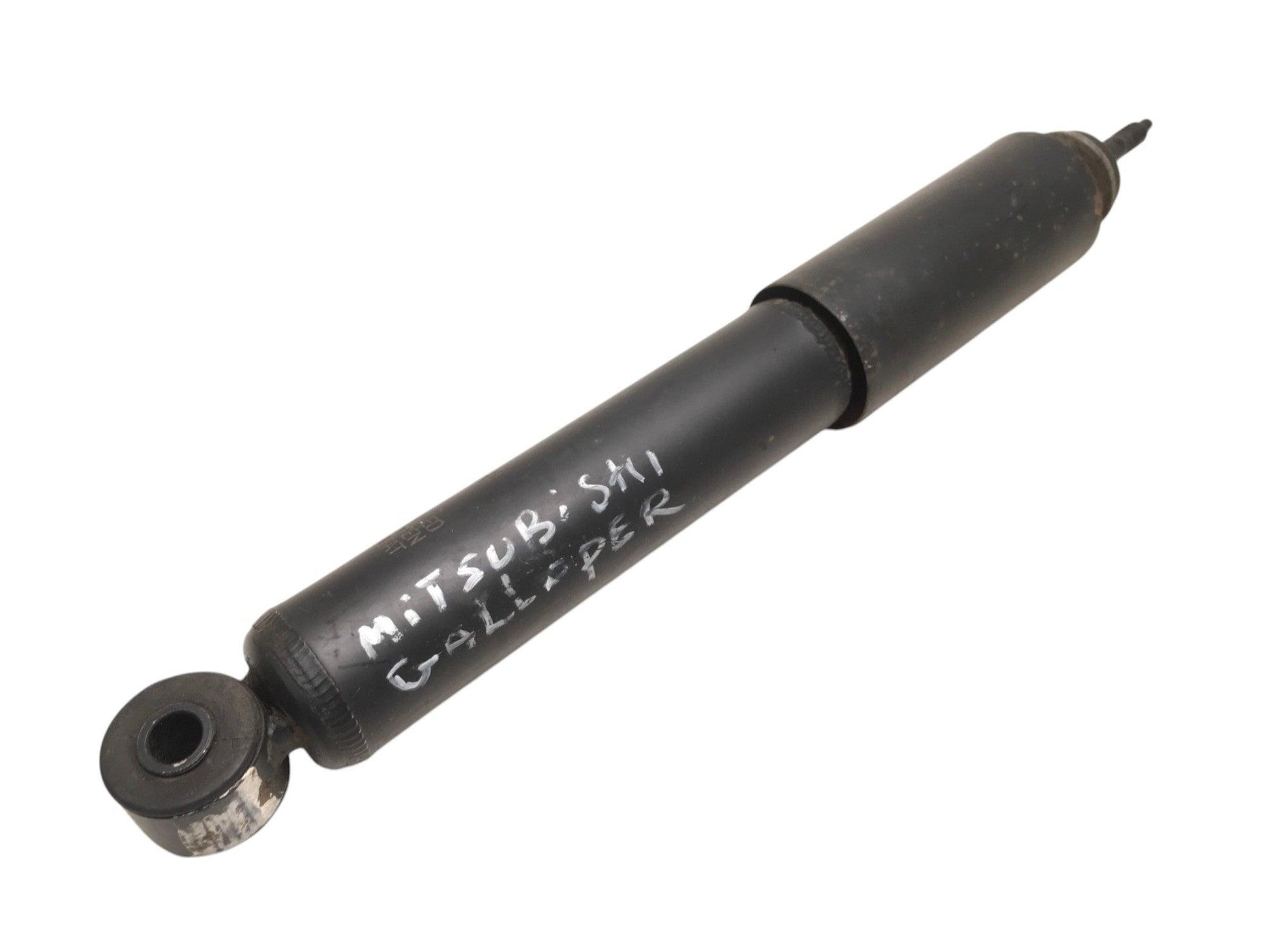 Amortiguador delantero Mitsubishi Montero II - MB633915