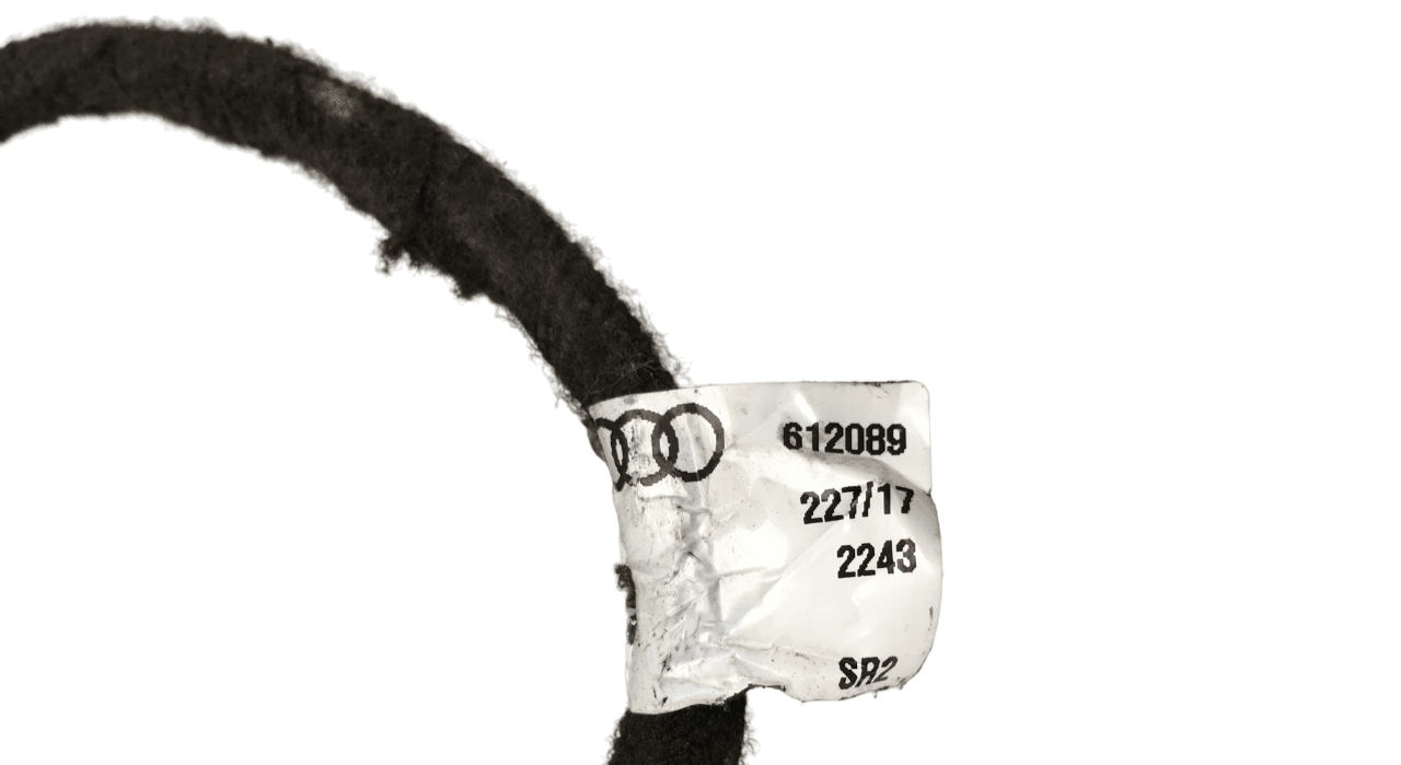 Amortiguador izq porton Audi Q3 8U - 8U0827604A