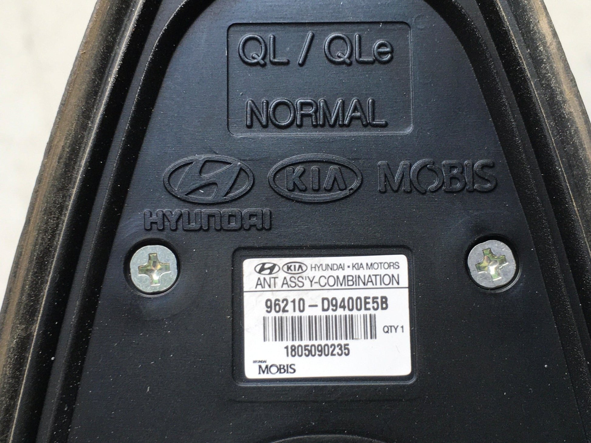 Antena Kia Sportage IV QL - 96210D9400E5B