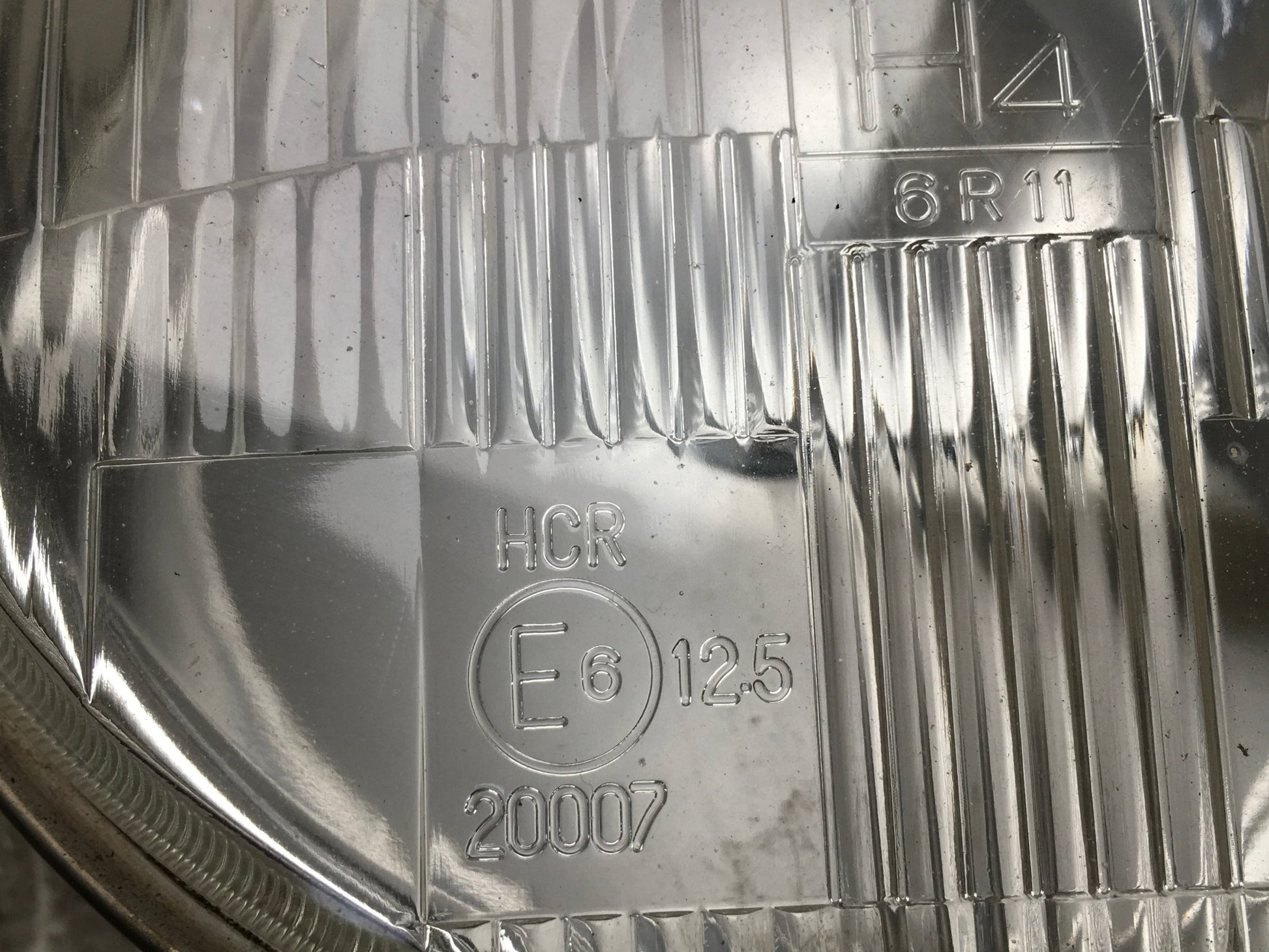 Antiniebla dcho / izq Mitsubishi Montero V20 - H46R11 _