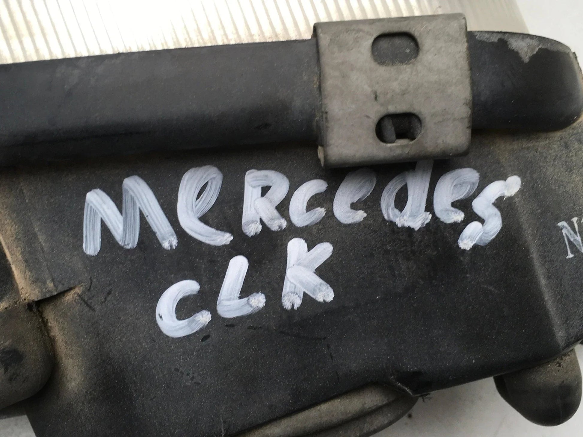 Antiniebla derecho Mercedes A2038201856
