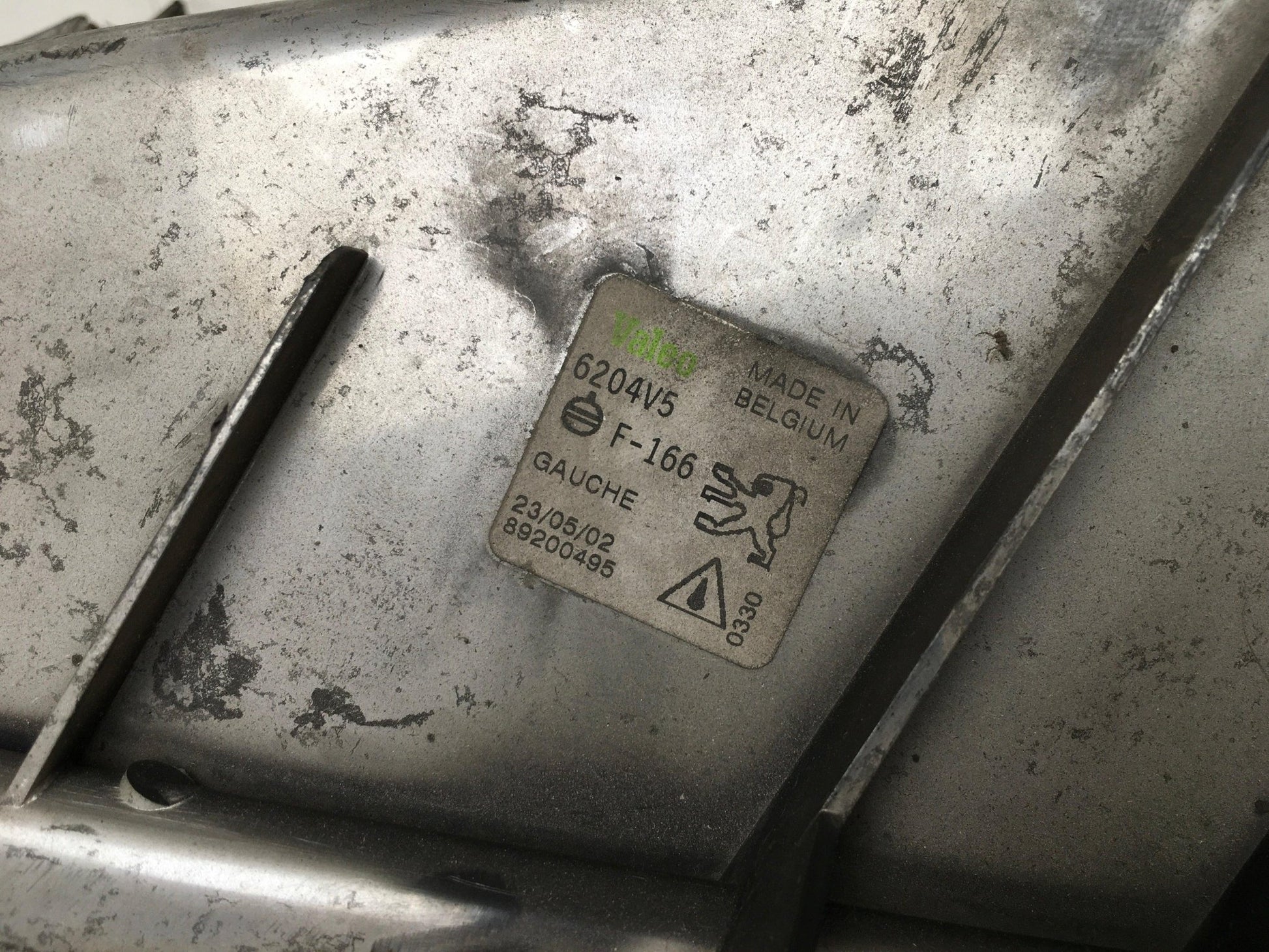 Antiniebla izquierdo Peugeot 406 - 89200495