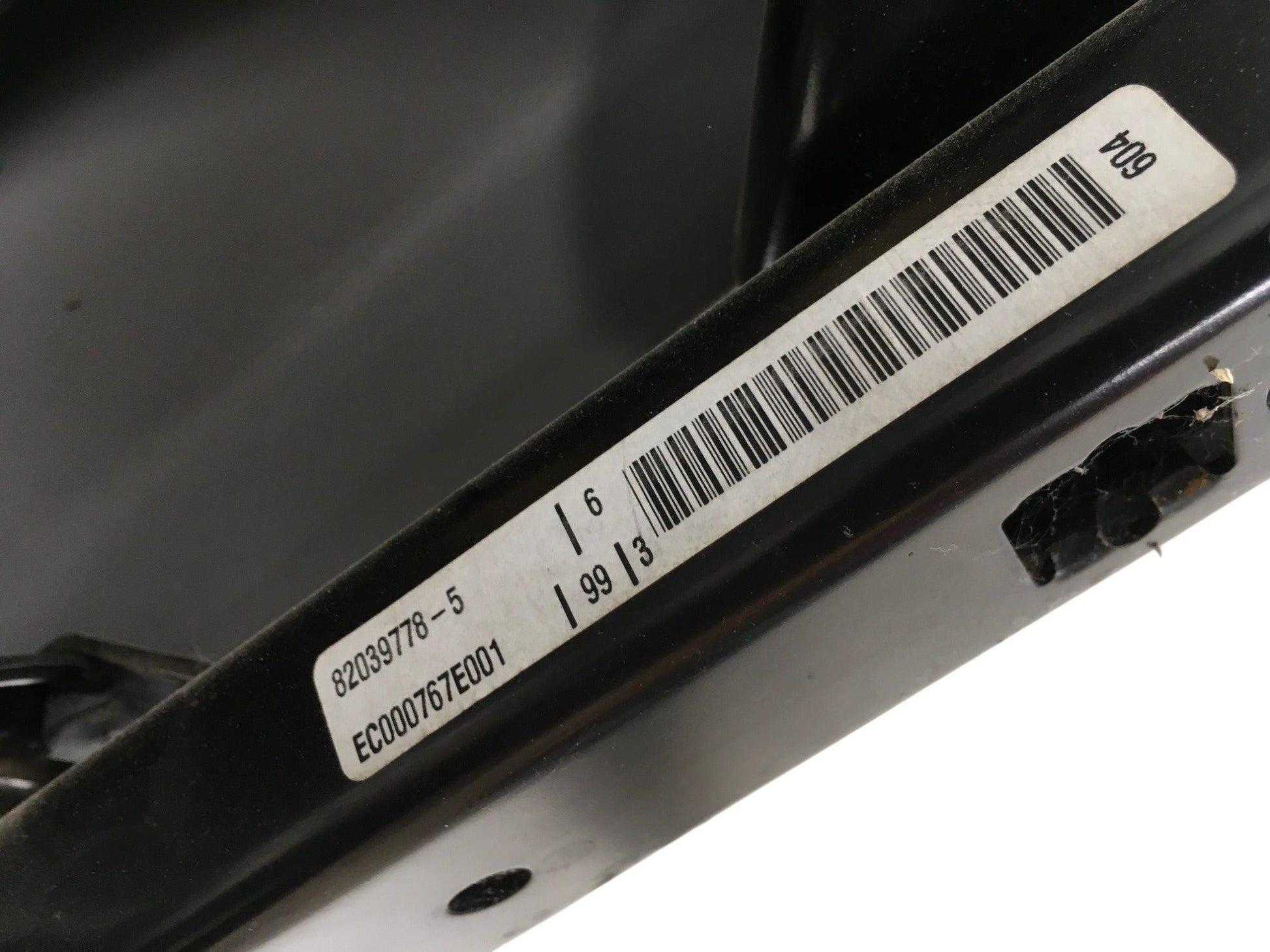 Asiento del dchi VW Caddy III 2K - 6Q4881106