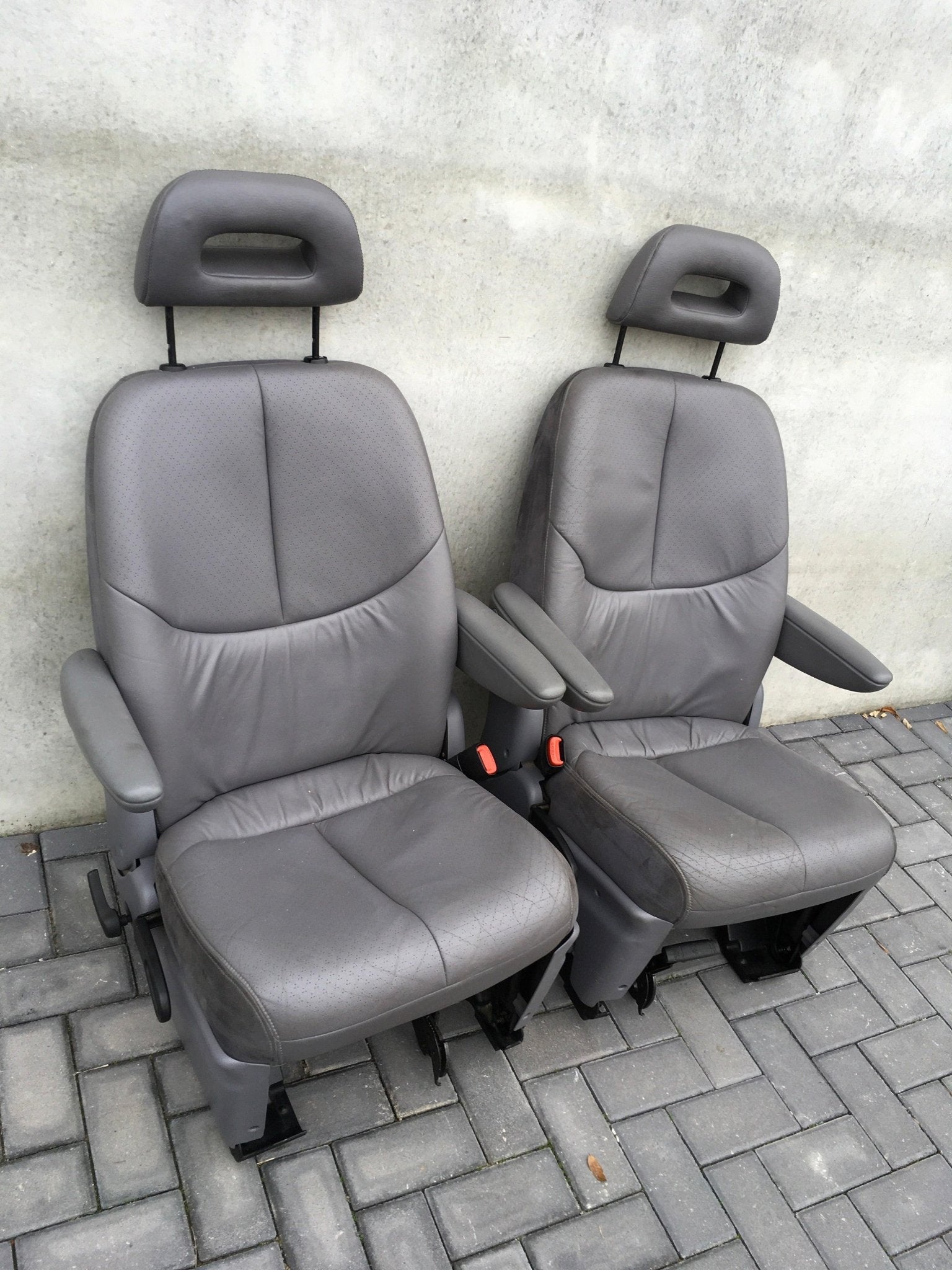 Asientos Chrysler Voyager III - 