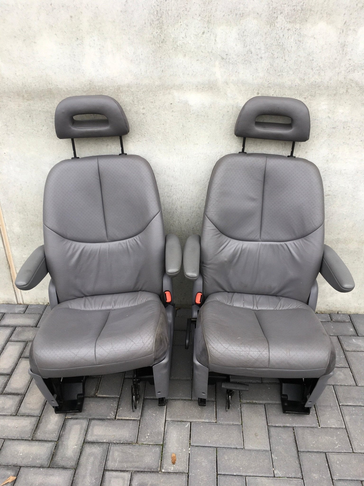 Asientos Chrysler Voyager III - 