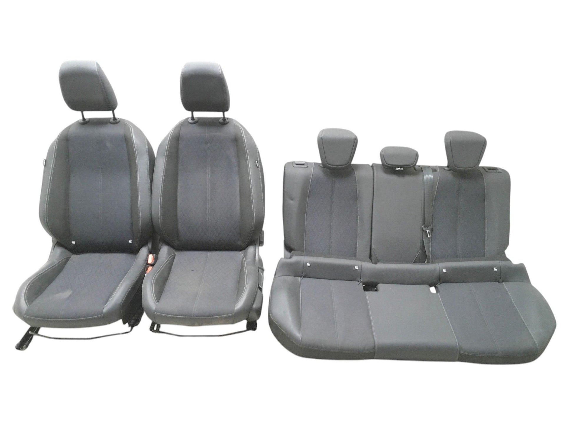 Asientos Opel Corsa F - 9823917680