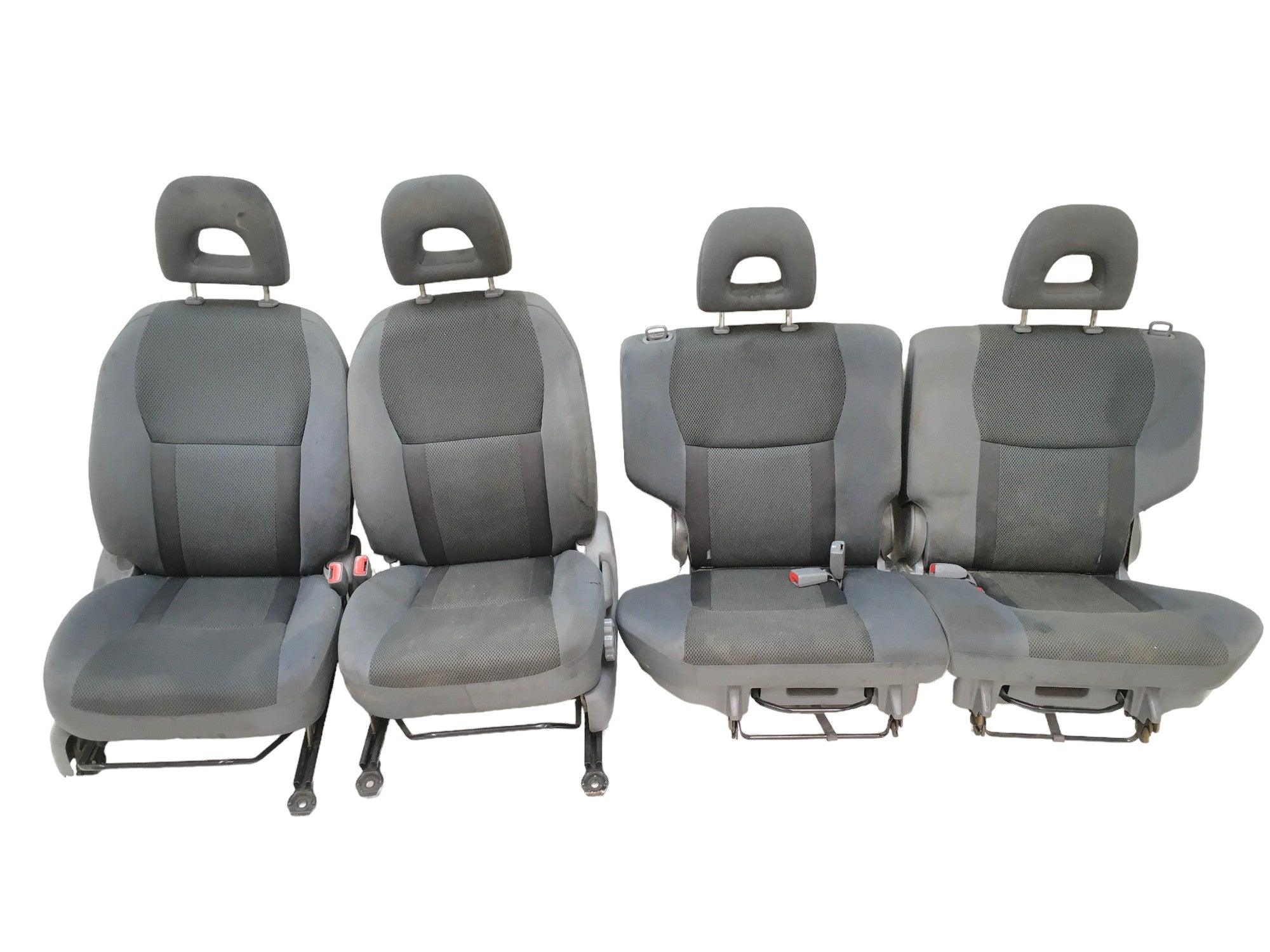 Asientos Toyota Rav4 II - 