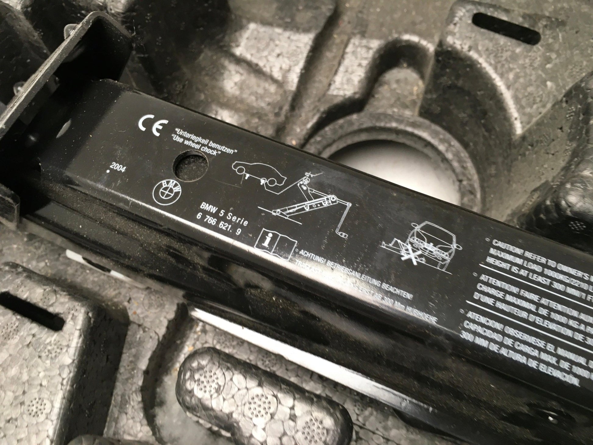 Bandeja herramientas BMW 71116758781 - 71116758781