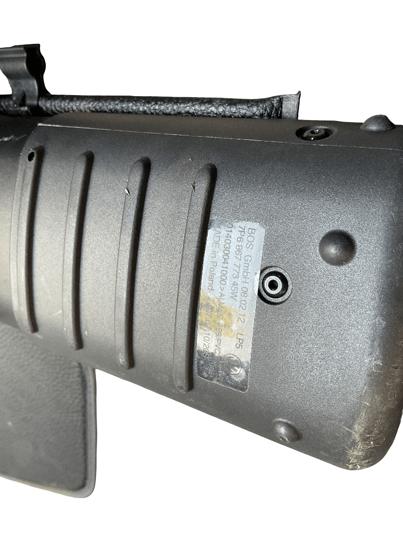 Bandeja trasera VW Touareg 11-18 - 7P6867773