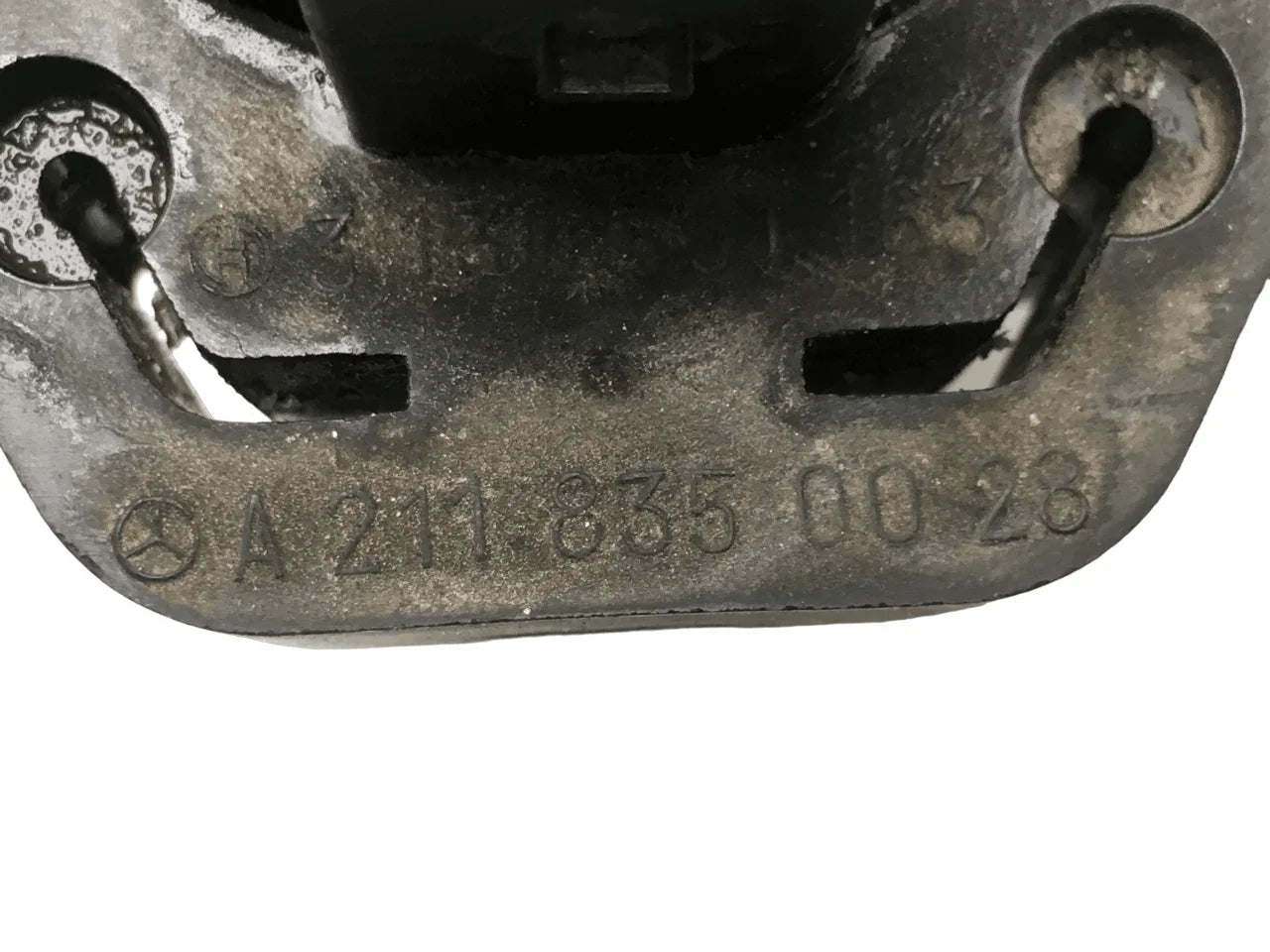Bomba agua Mercedes A2118350028