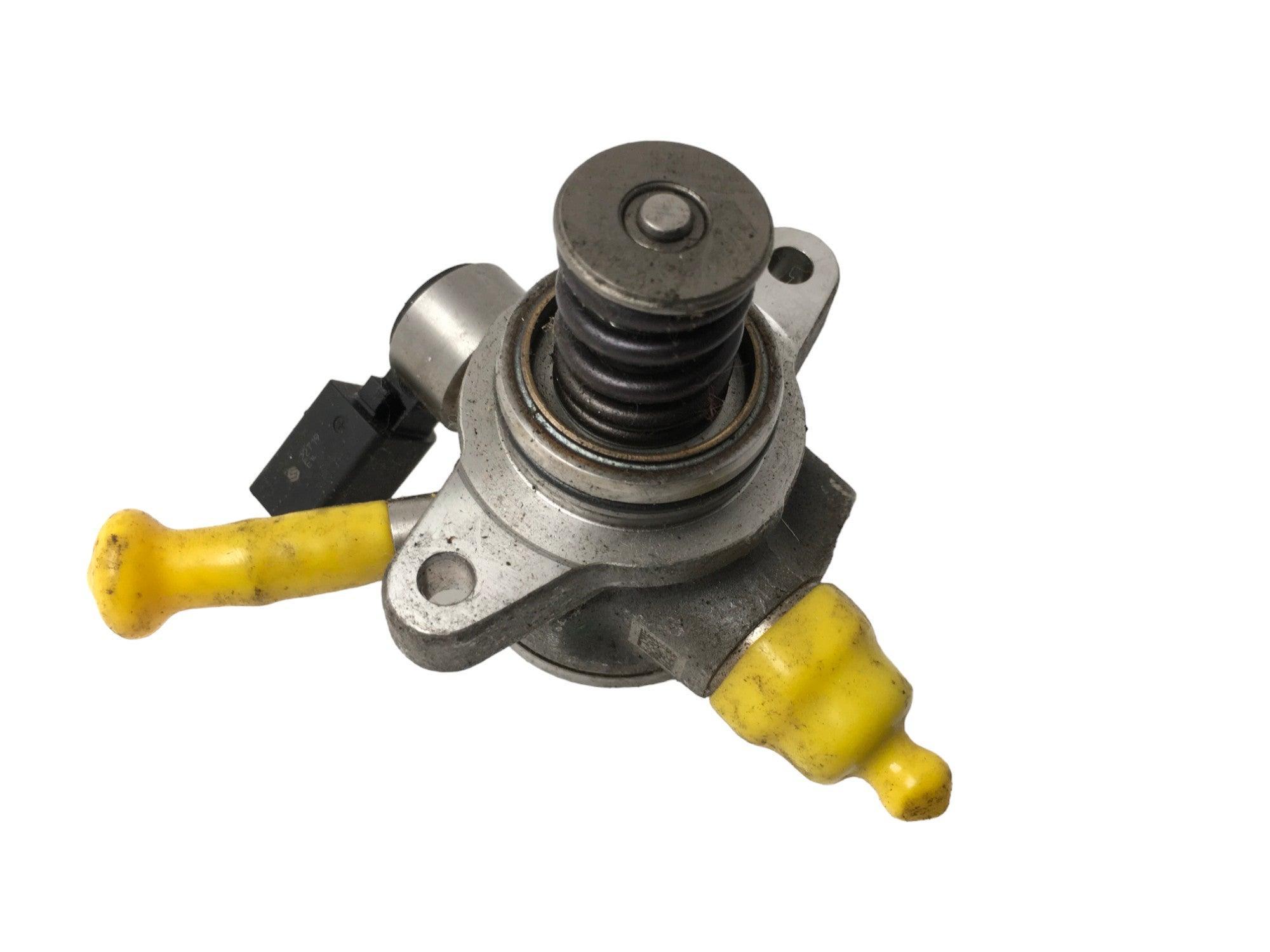 Bomba de inyección VW 04E127027N - 04E127027N