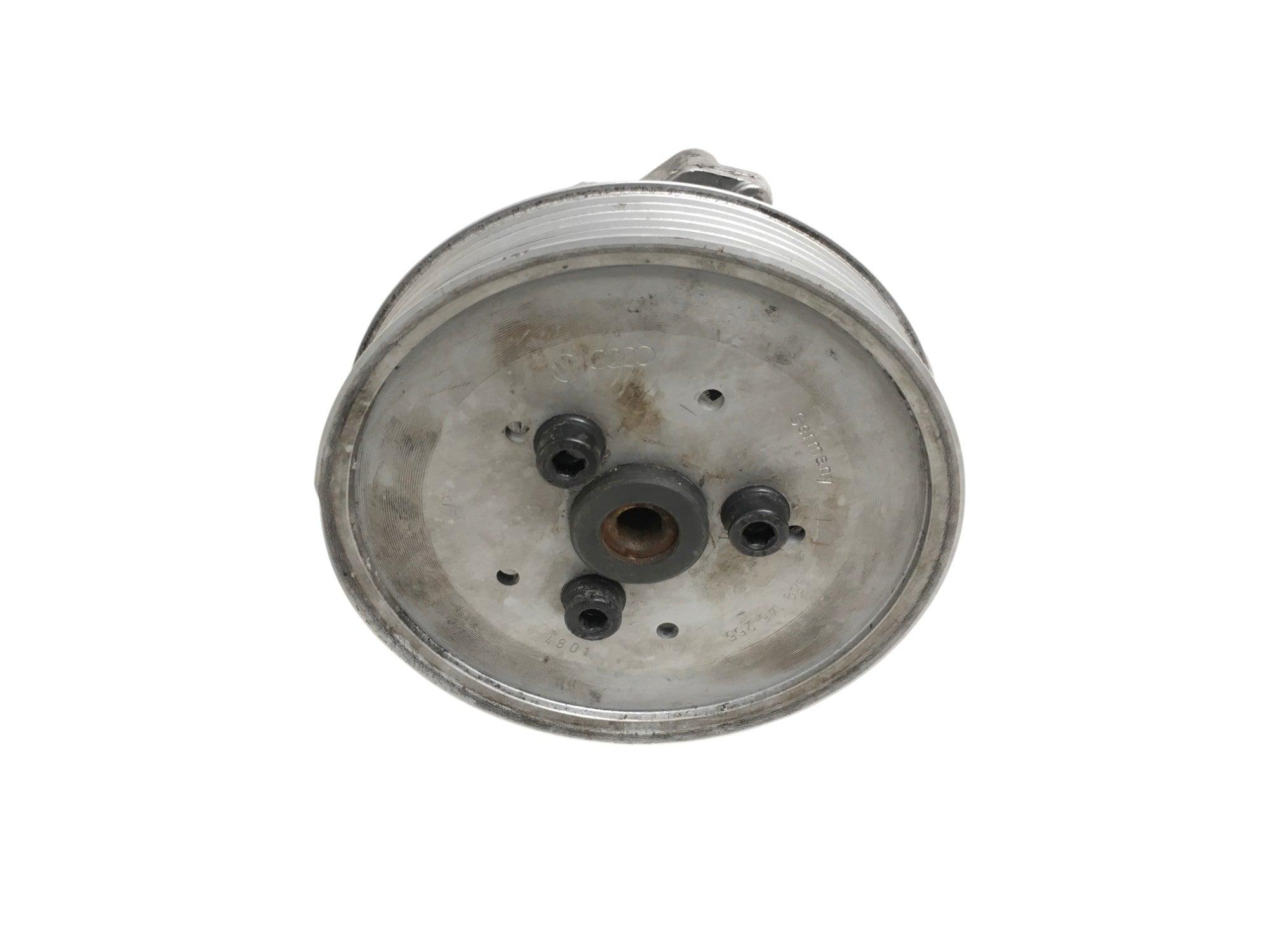 Bomba direccion Audi A6 4F - 4F0145155A