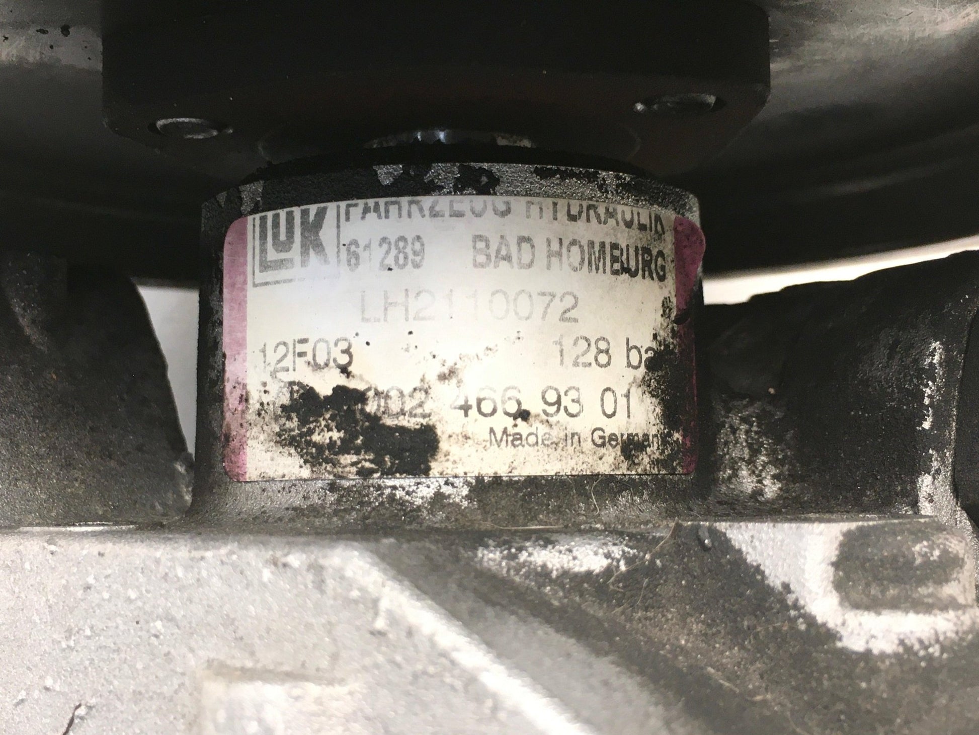 Bomba direccion Mercedes LH2110072 - LH2110072