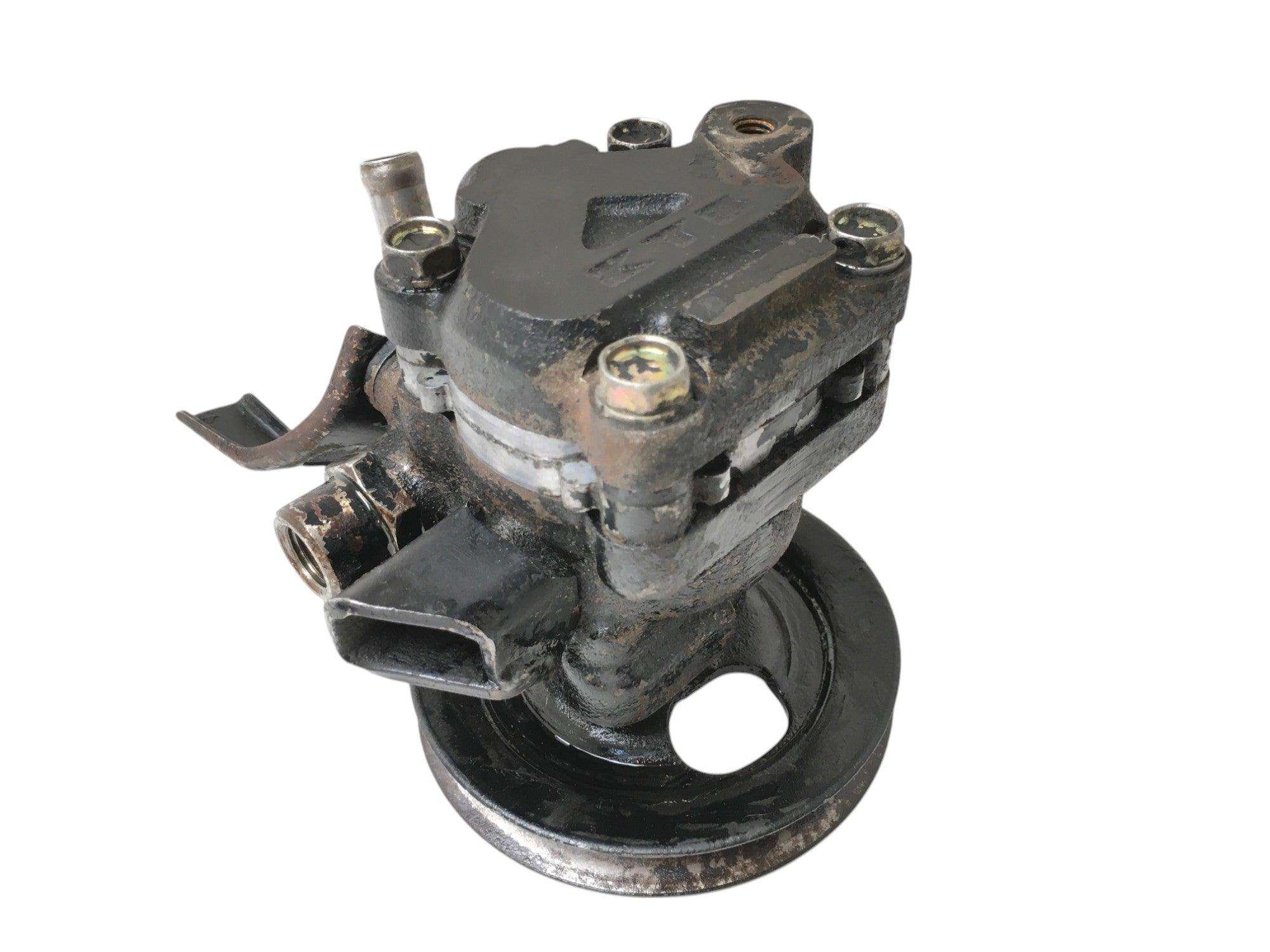 Bomba direccion Mitsubishi Montero L040 - 4408964