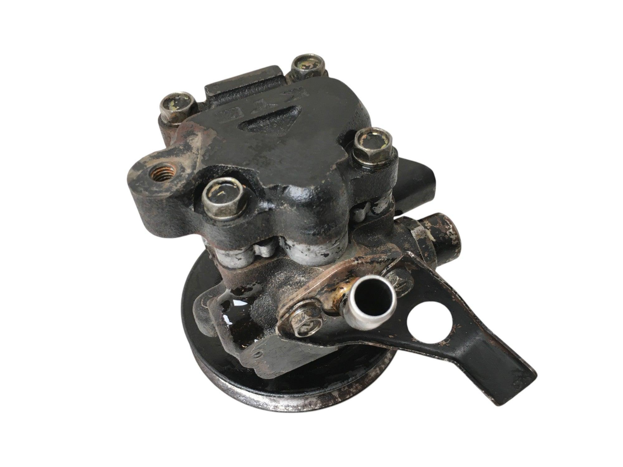 Bomba direccion Mitsubishi Montero L040 - 4408964