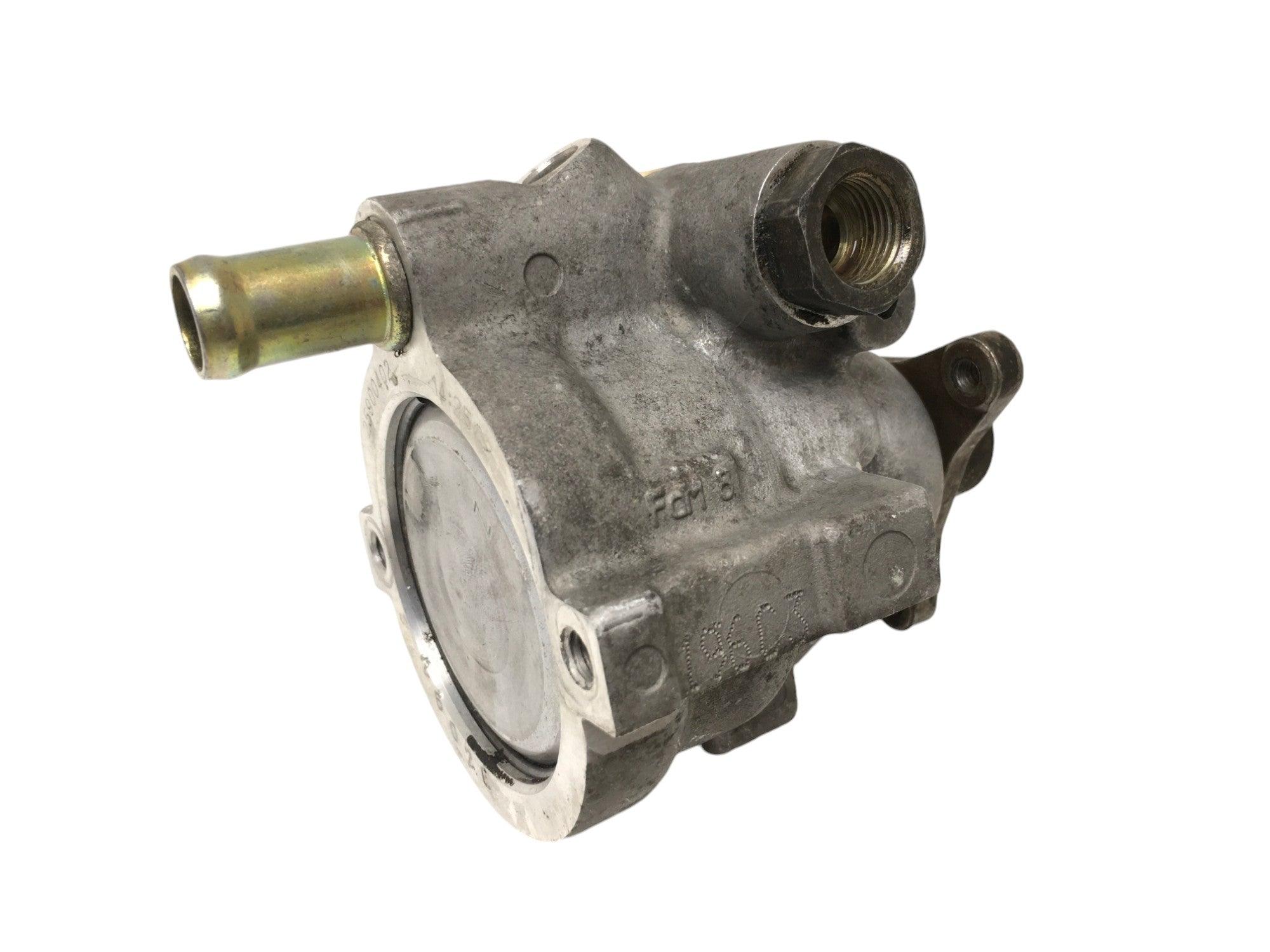 Bomba direccion Renault 8200709218 - 8200709218