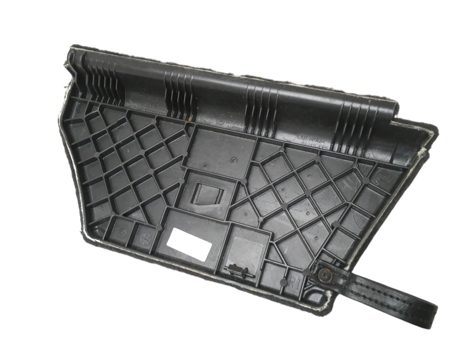 Borde dcho Maletero BMW F07 GT - 7211416