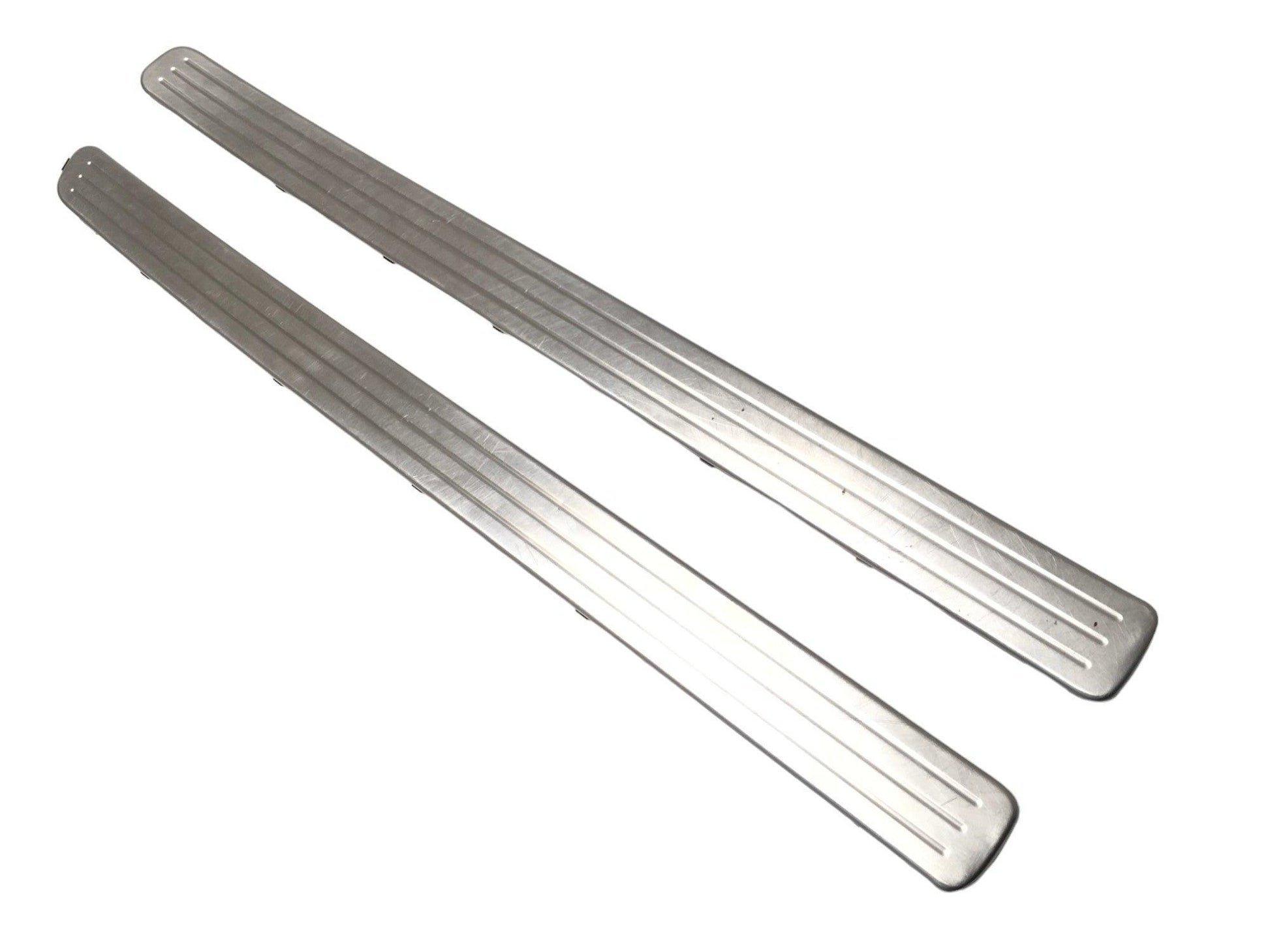 Borde del izq Porsche Cayenne 955 - 7L0853655C