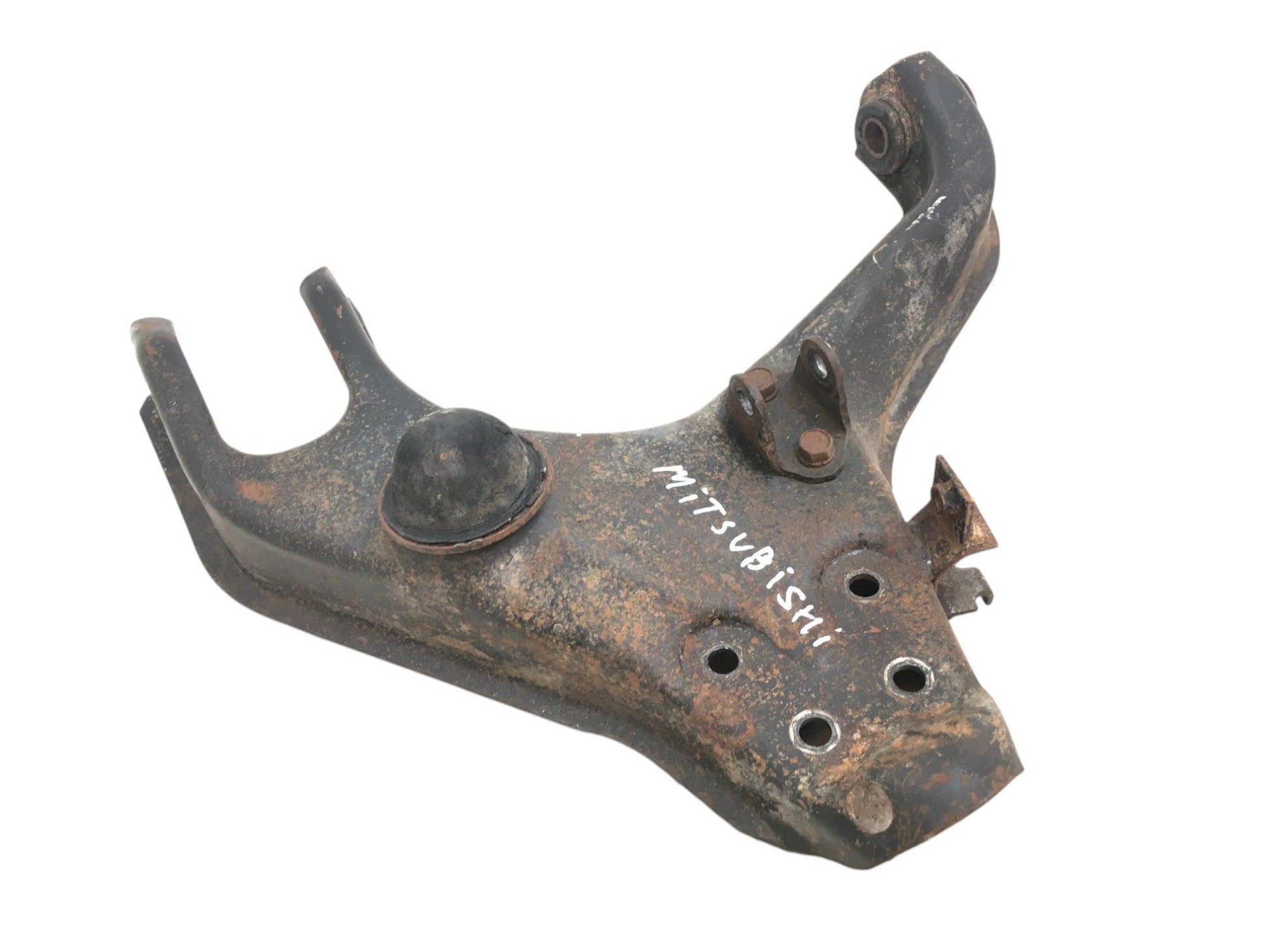 Brazo del dcho Inferior Mitsubishi Montero V20 - MN150412