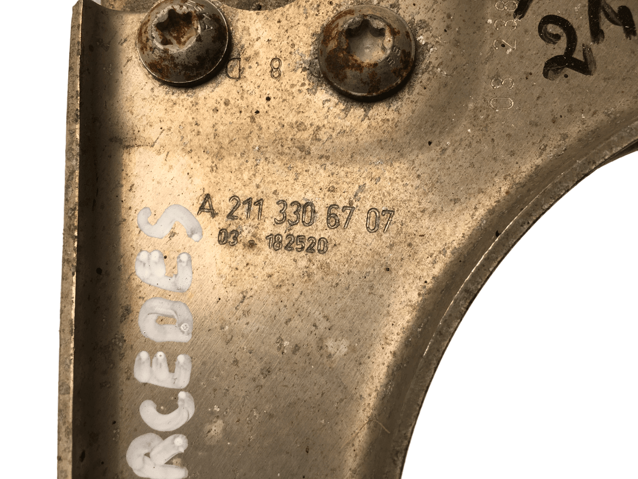 Brazo delantero izquierdo Mercedes E A2113306707 - A2113306707