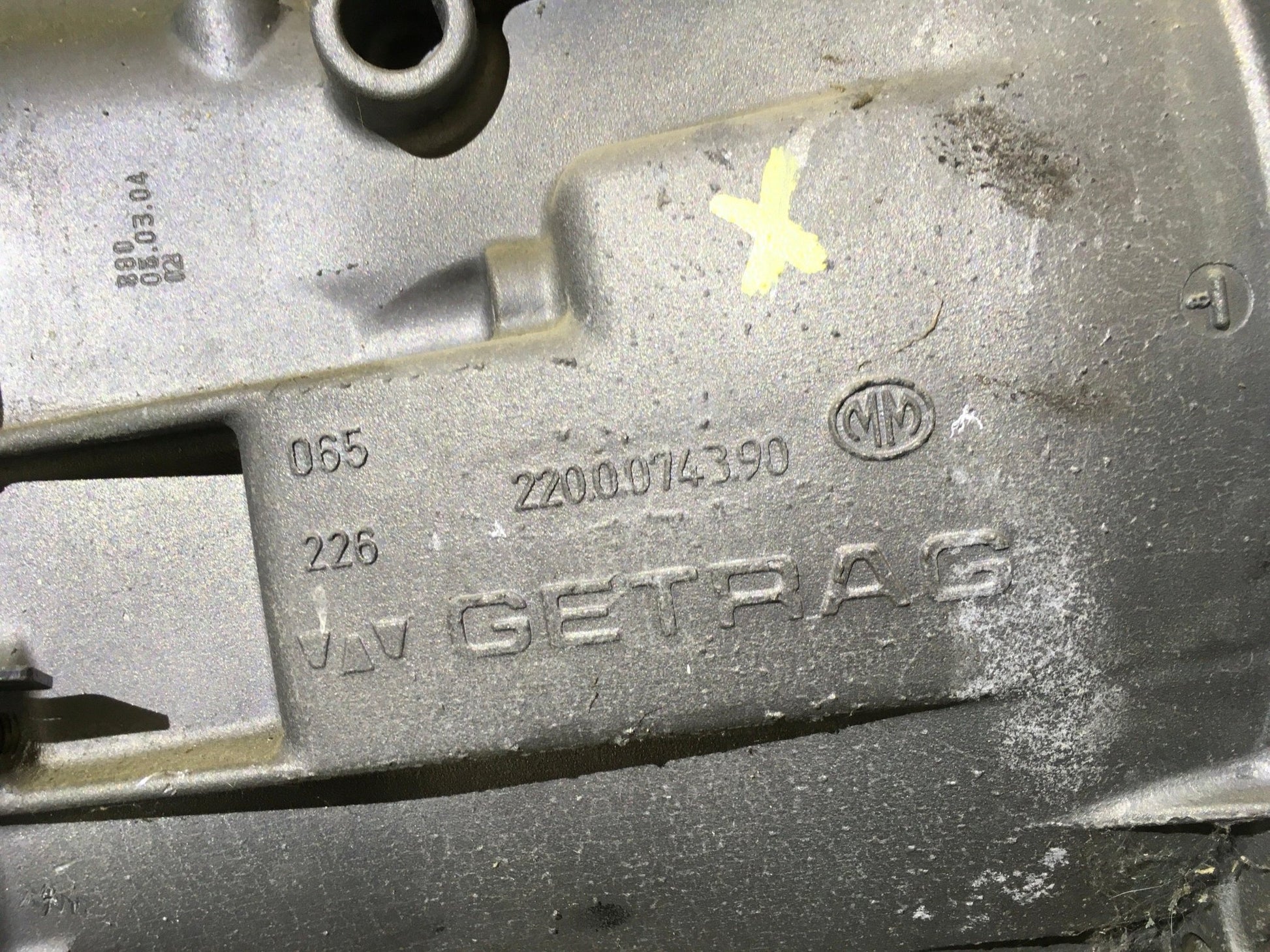 Caja Cambios BMW E81 E46 - 2200074390