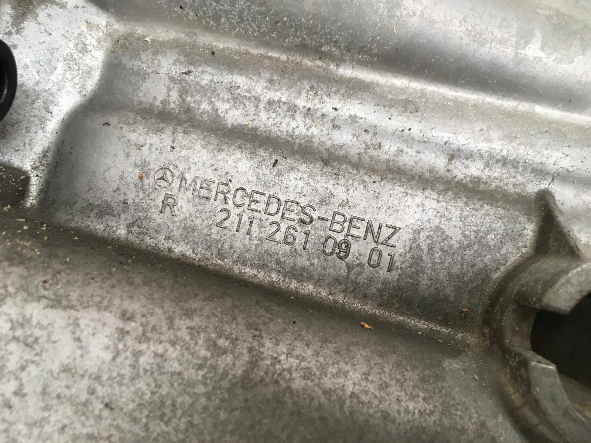 Caja cambios Mercedes 2112606800 - R2112610901