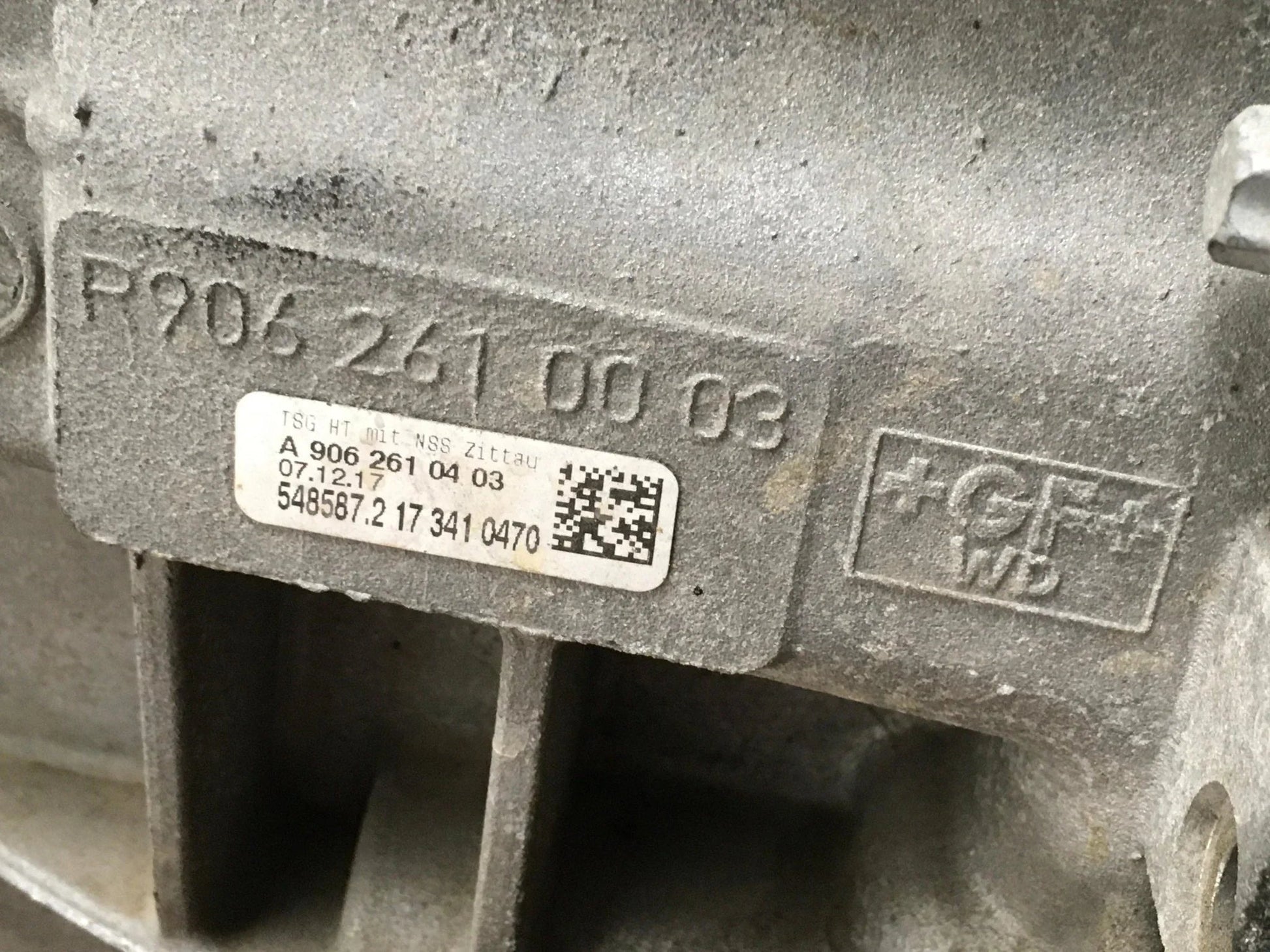 Caja cambios Mercedes W906 711680