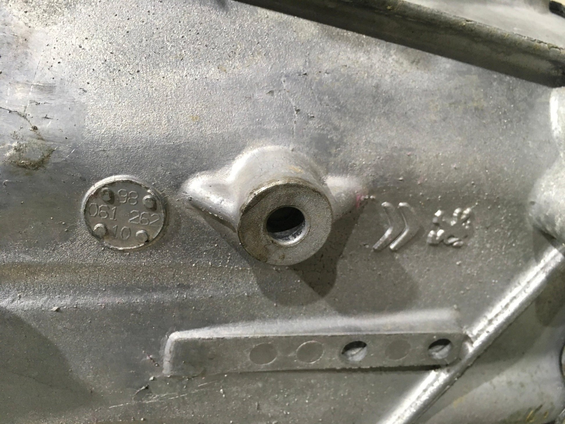 Caja cambios PSA 9806126210 - 9806126210