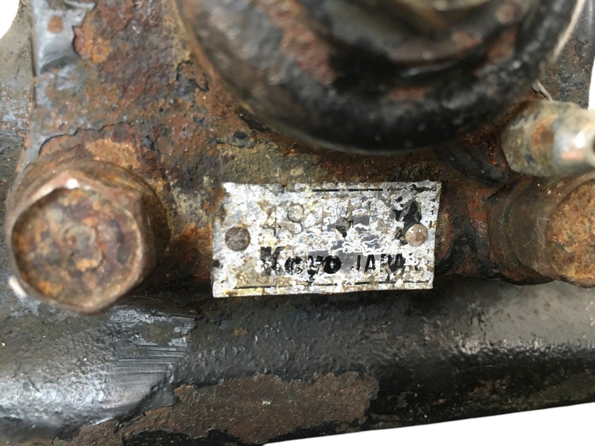 Caja direccion Mitsubishi Montero V20 - MR267974