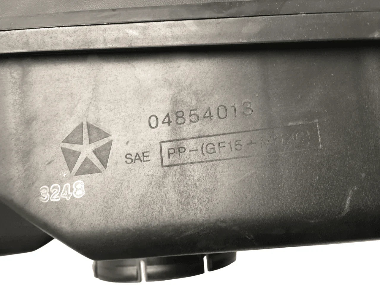 Caja filtro aire Jeep 04854013