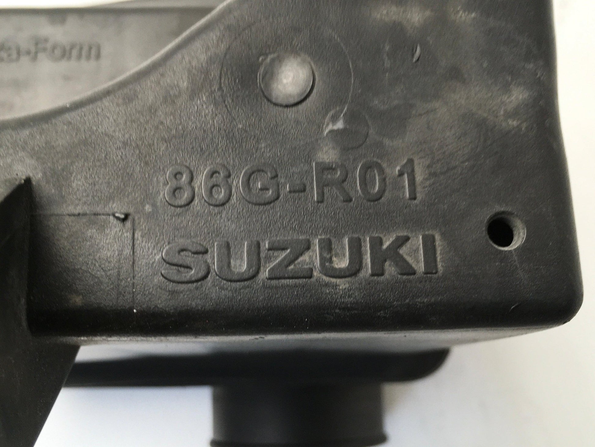 Caja filtro aire Suzuki Ignis II - 86GR01