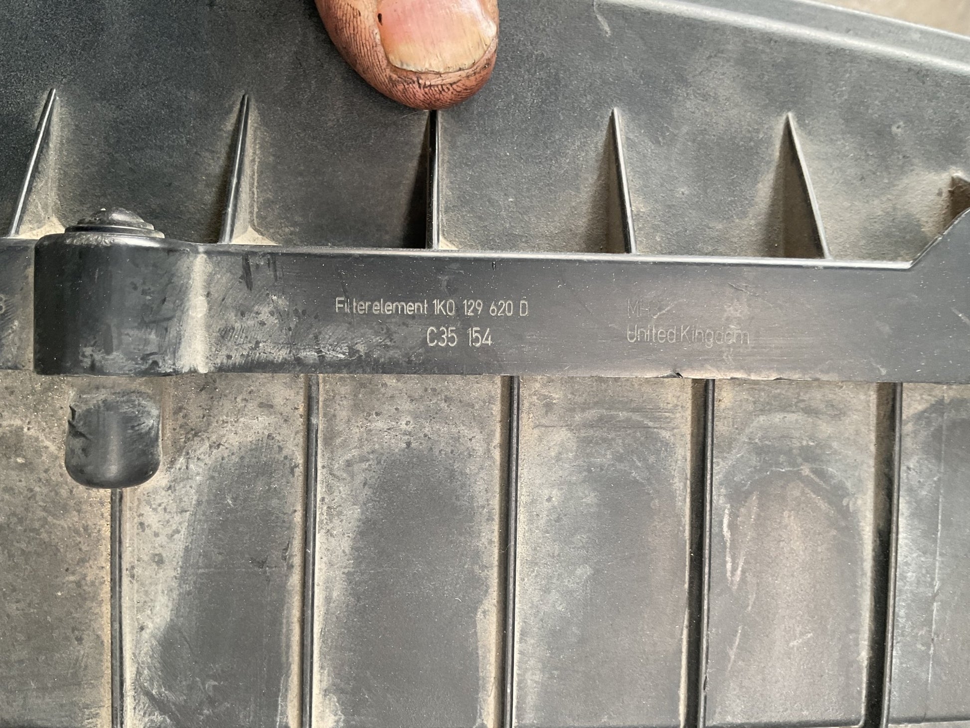 Caja Filtro aire VAG 1K0129620D - 1K0129620D