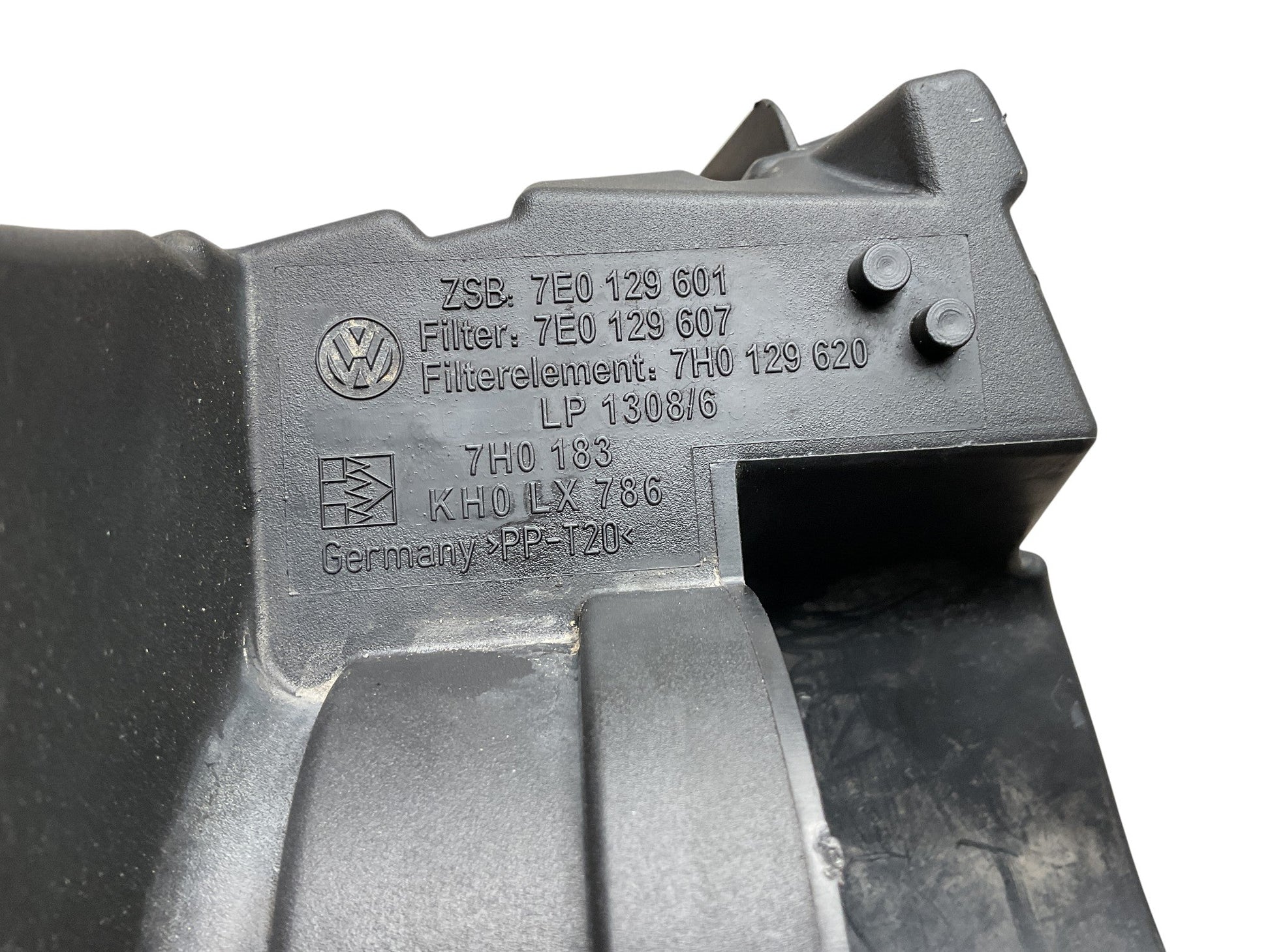 Caja Filtro Aire VW T6 2015-2025 - 7E0129601_